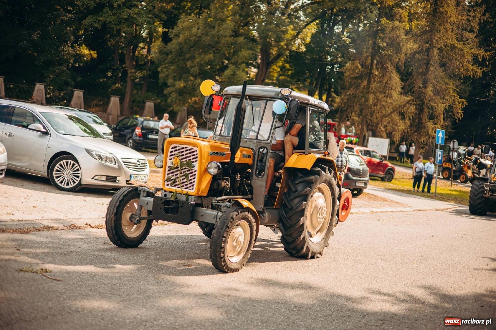 Zdjęcie w galerii na portalu naszraciborz.pl: Z Krowiarek do Amandowa. Dożynki 2023 [FOTO i WIDEO] wiadomości z regionu
