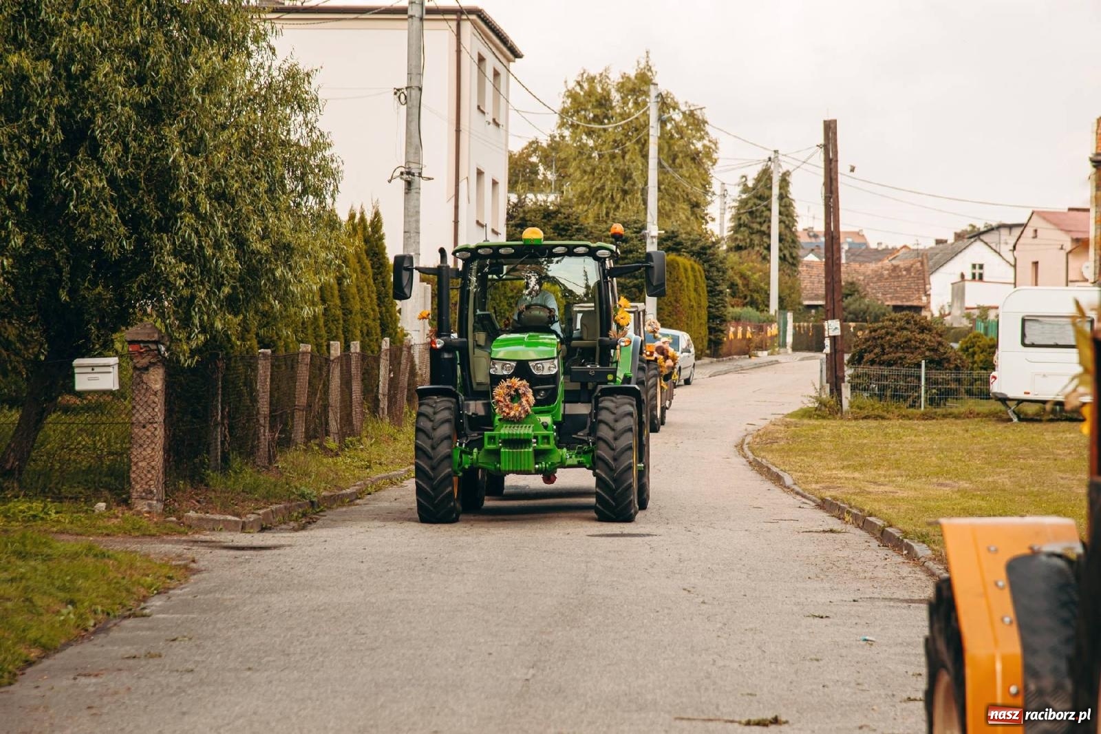 Zdjęcie w galerii na portalu naszraciborz.pl: Z Krowiarek do Amandowa. Dożynki 2023 [FOTO i WIDEO] wiadomości z regionu