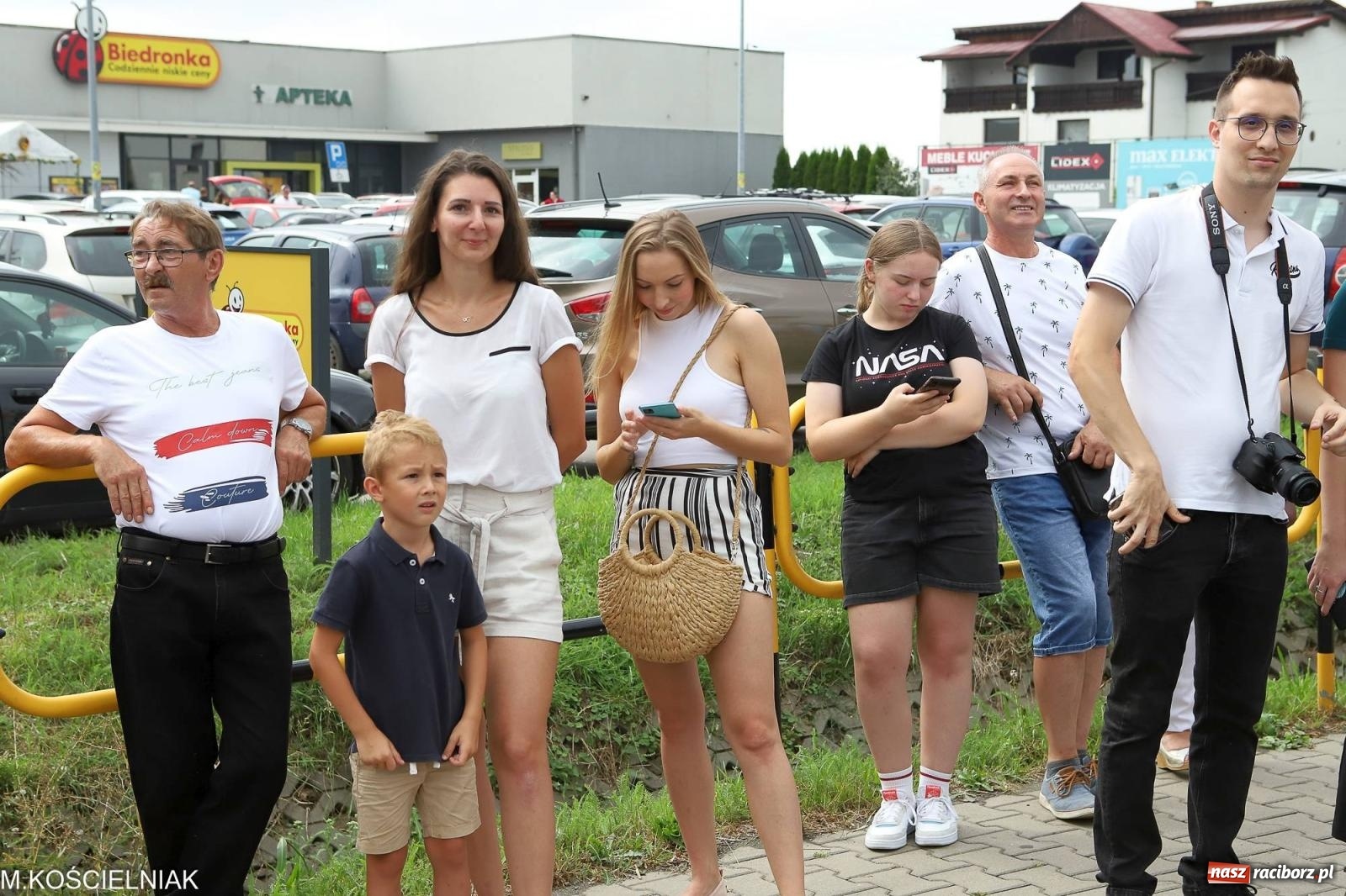 Zdjęcie w galerii na portalu naszraciborz.pl: Dożynki w Krzyżanowicach. Po co nam dalekie kraje jak nasz basen to Hawaje wiadomości z regionu