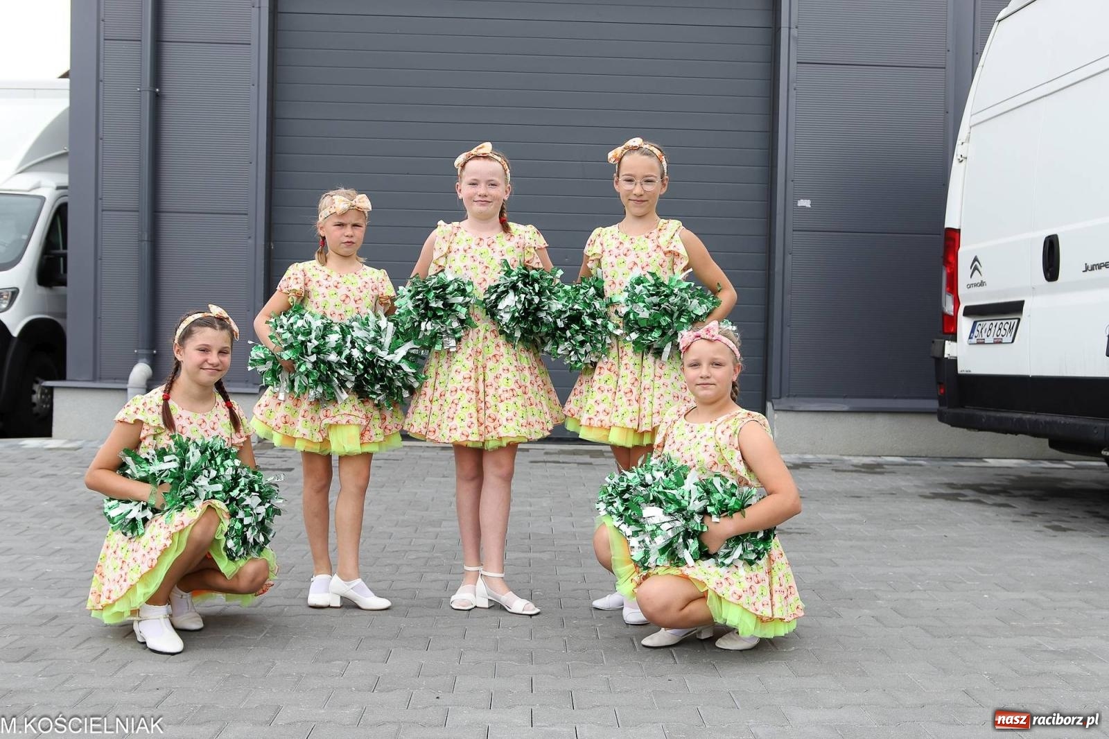 Zdjęcie w galerii na portalu naszraciborz.pl: Dożynki w Krzyżanowicach. Po co nam dalekie kraje jak nasz basen to Hawaje wiadomości z regionu