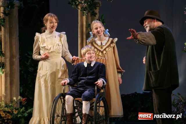 Zdjęcie w galerii na portalu naszraciborz.pl: Musical Tajemniczy ogród wiadomości z regionu