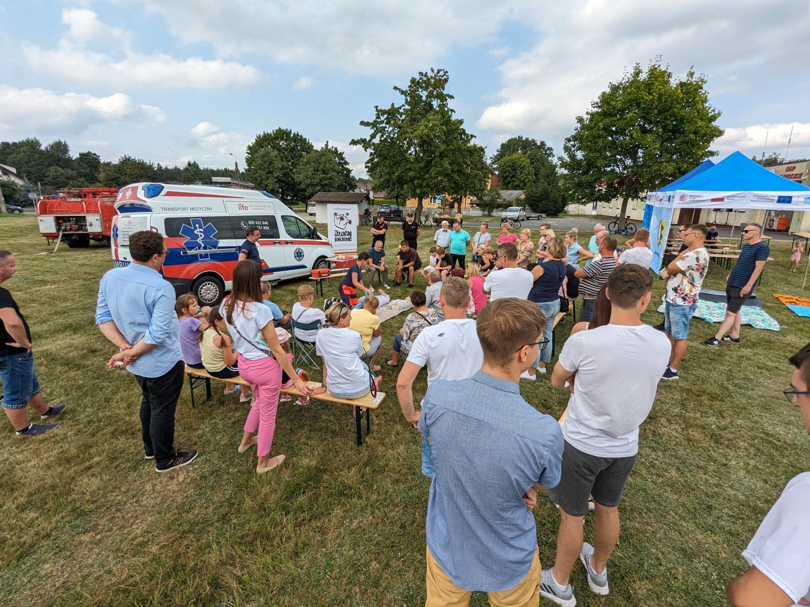 Zdjęcie w galerii na portalu naszraciborz.pl: Działaj lokalnie. W Szymocicach o bezpieczeństwie wiadomości z regionu