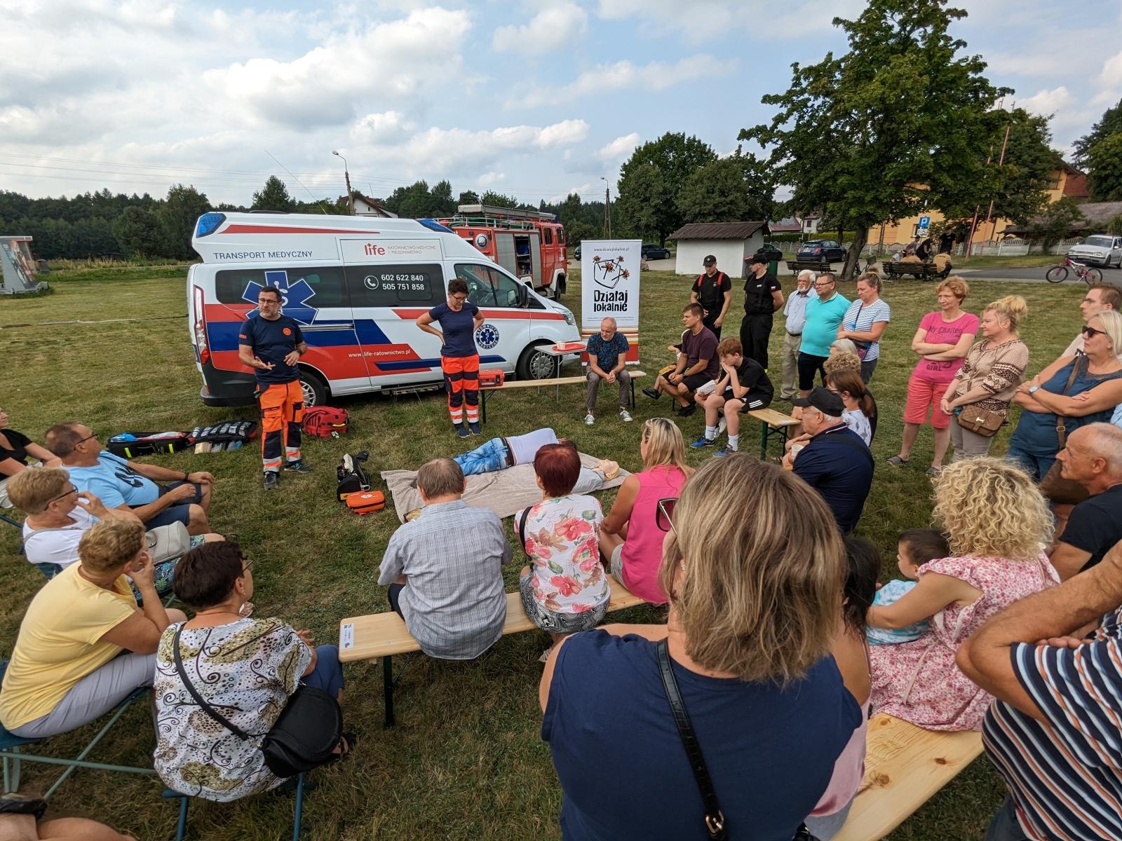 Zdjęcie w galerii na portalu naszraciborz.pl: Działaj lokalnie. W Szymocicach o bezpieczeństwie wiadomości z regionu