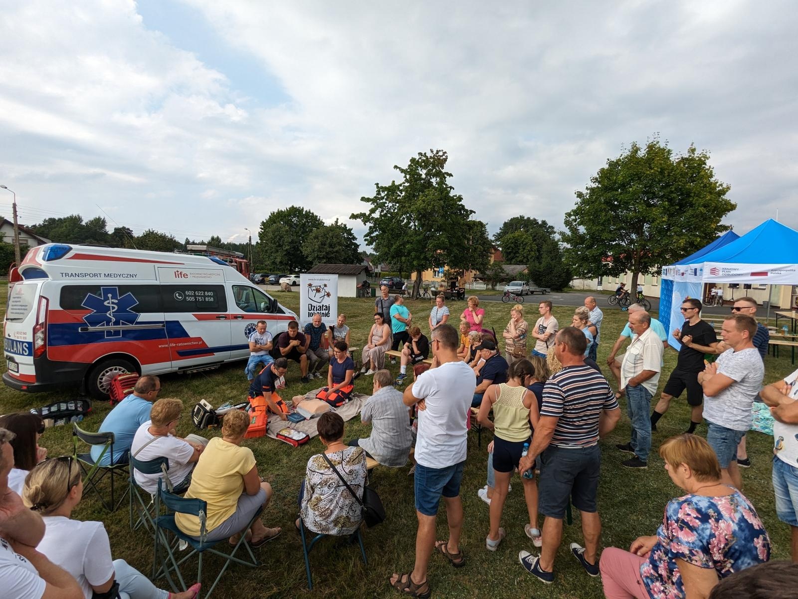 Zdjęcie w galerii na portalu naszraciborz.pl: Działaj lokalnie. W Szymocicach o bezpieczeństwie wiadomości z regionu