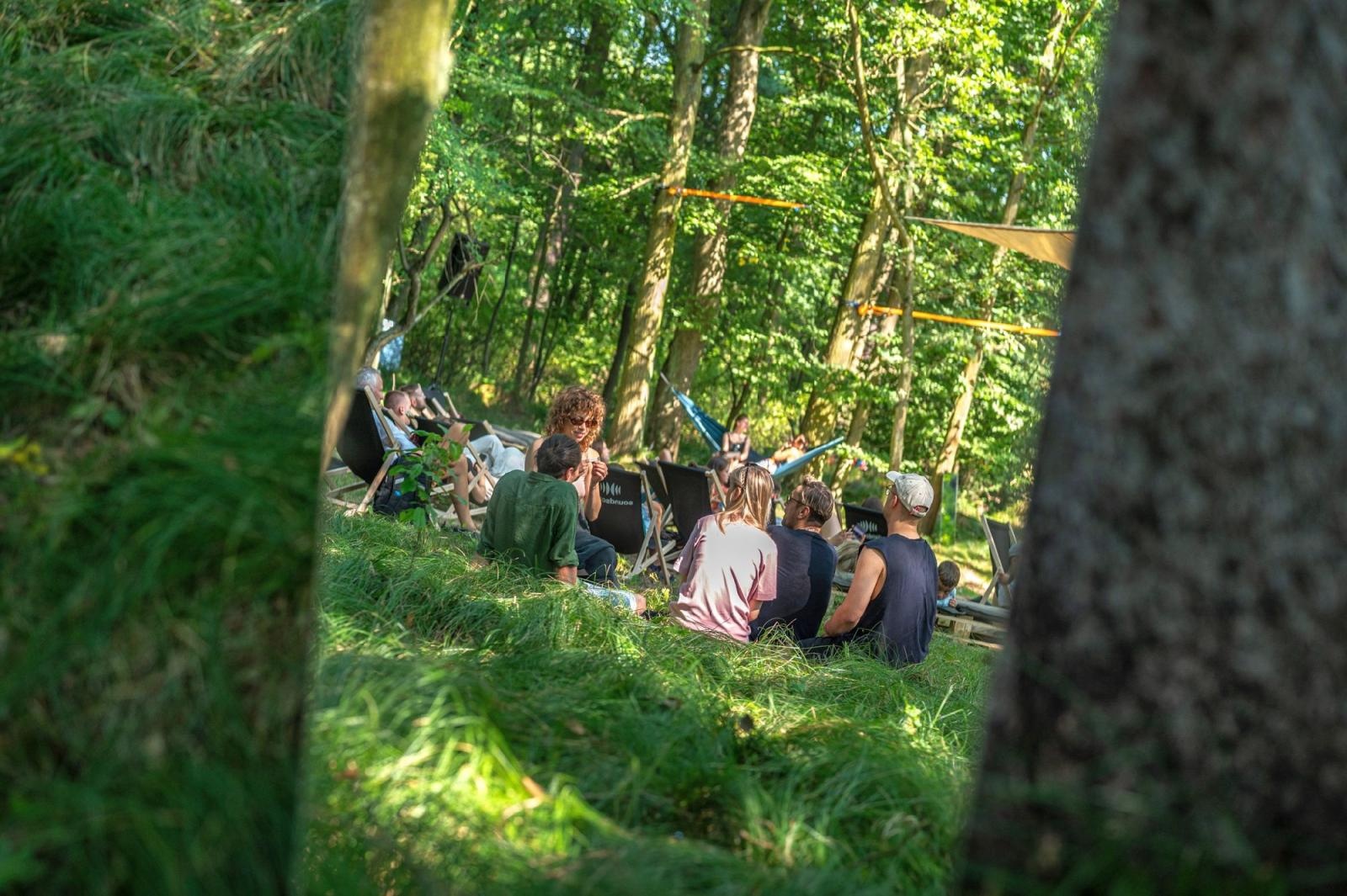 Zdjęcie w galerii na portalu naszraciborz.pl: Natura online/offline. Niecodzienne wydarzenie w Rudach wiadomości z regionu