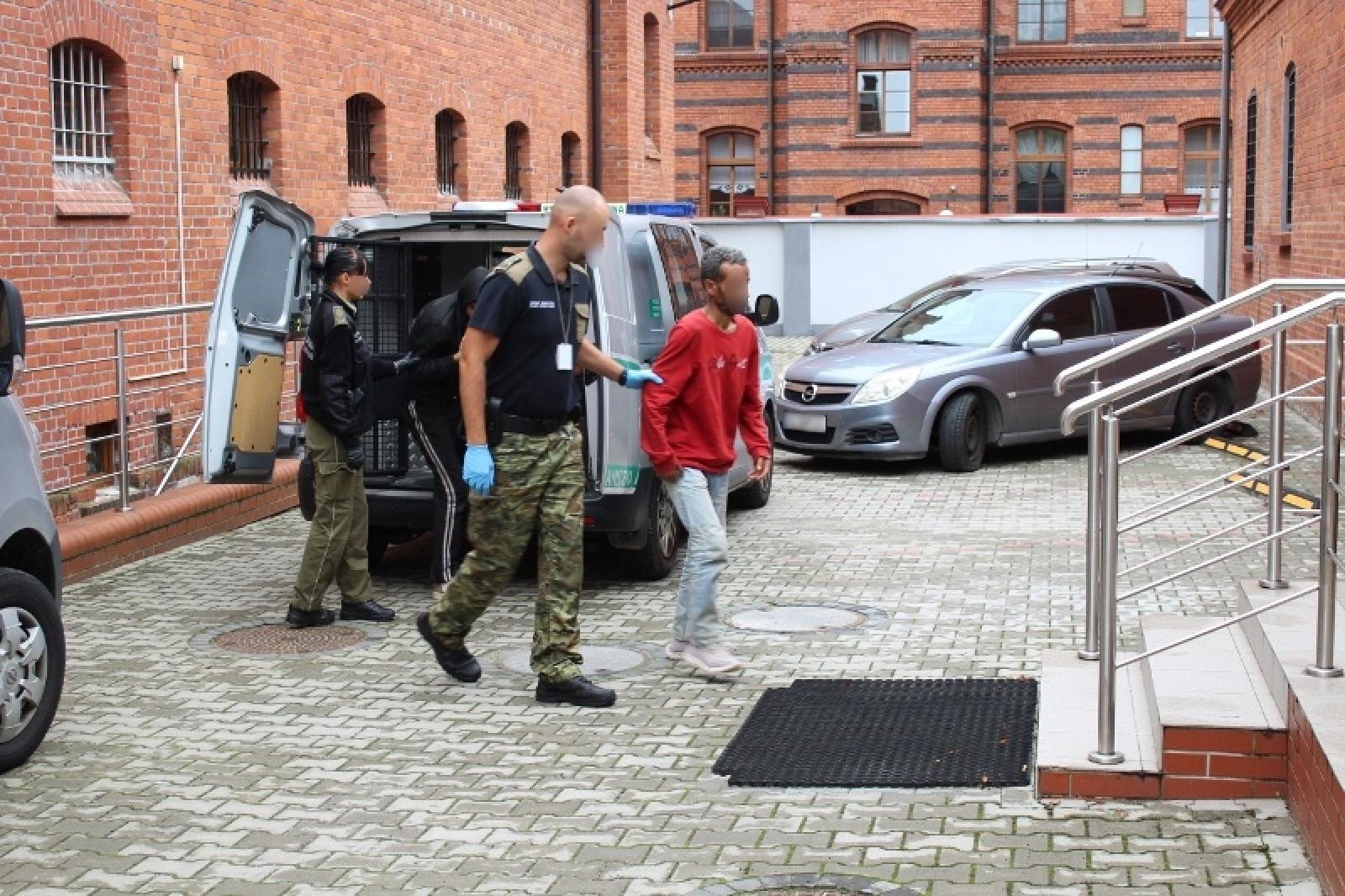 Zdjęcie w galerii na portalu naszraciborz.pl: Presja migracyjna na szlaku bałkańskim rośnie wiadomości z regionu