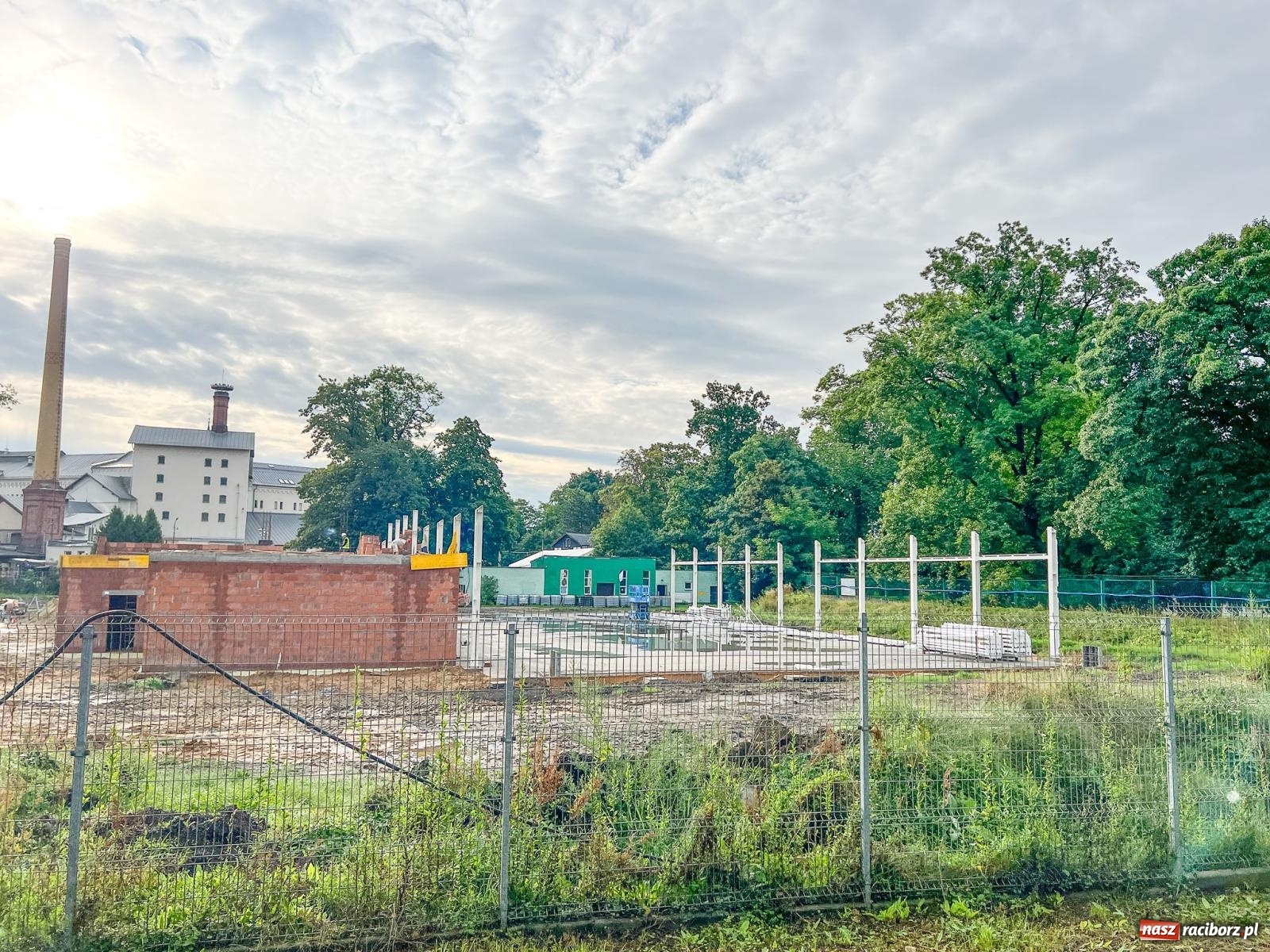 Zdjęcie w galerii na portalu naszraciborz.pl: Miała być ślizgawka, jest sądowy nakaz i kłótnie w urzędzie wiadomości z regionu