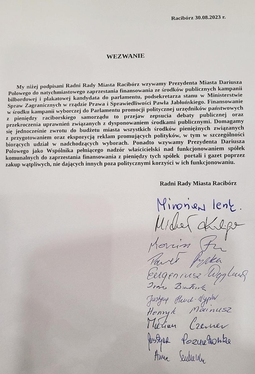 Zdjęcie w galerii na portalu naszraciborz.pl: Radni wezwali prezydenta, by zaprzestał finansowania z budżetu miasta kampanii wiceministra Jabłońskiego wiadomości z regionu