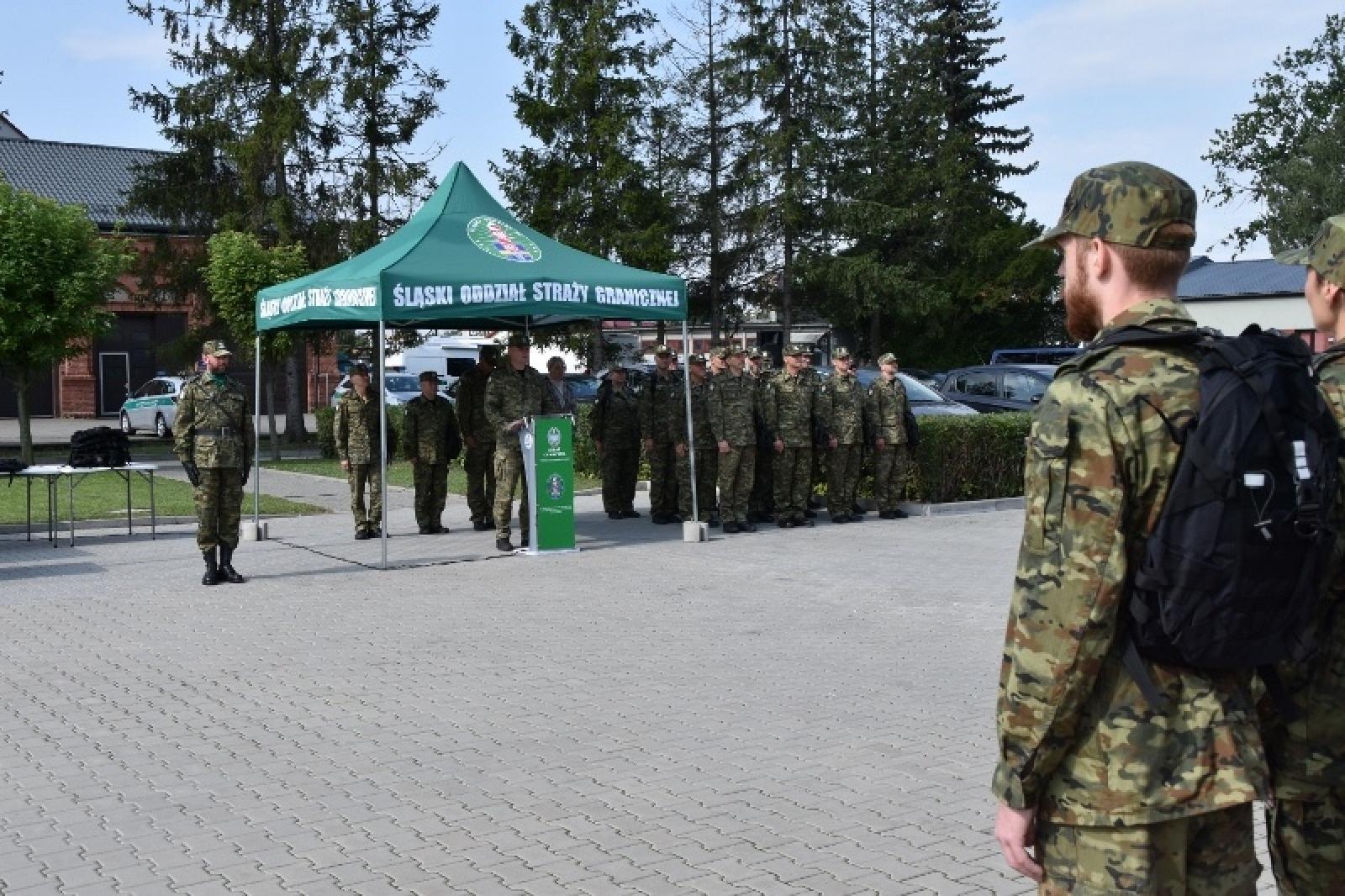 Zdjęcie w galerii na portalu naszraciborz.pl: Śląski Oddział Straży Granicznej w Raciborzu świętuje rocznicę powstania wiadomości z regionu