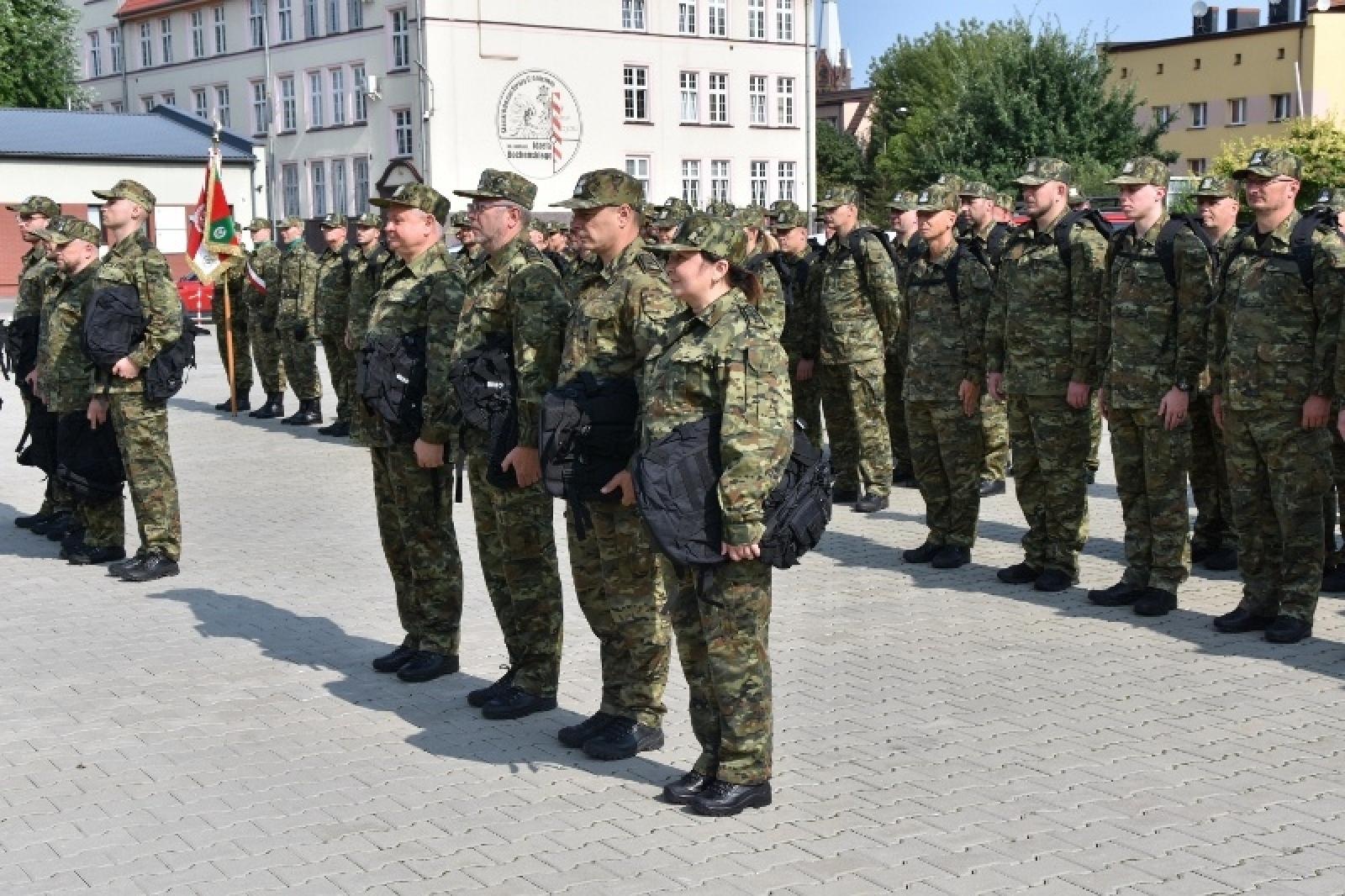 Zdjęcie w galerii na portalu naszraciborz.pl: Śląski Oddział Straży Granicznej w Raciborzu świętuje rocznicę powstania wiadomości z regionu