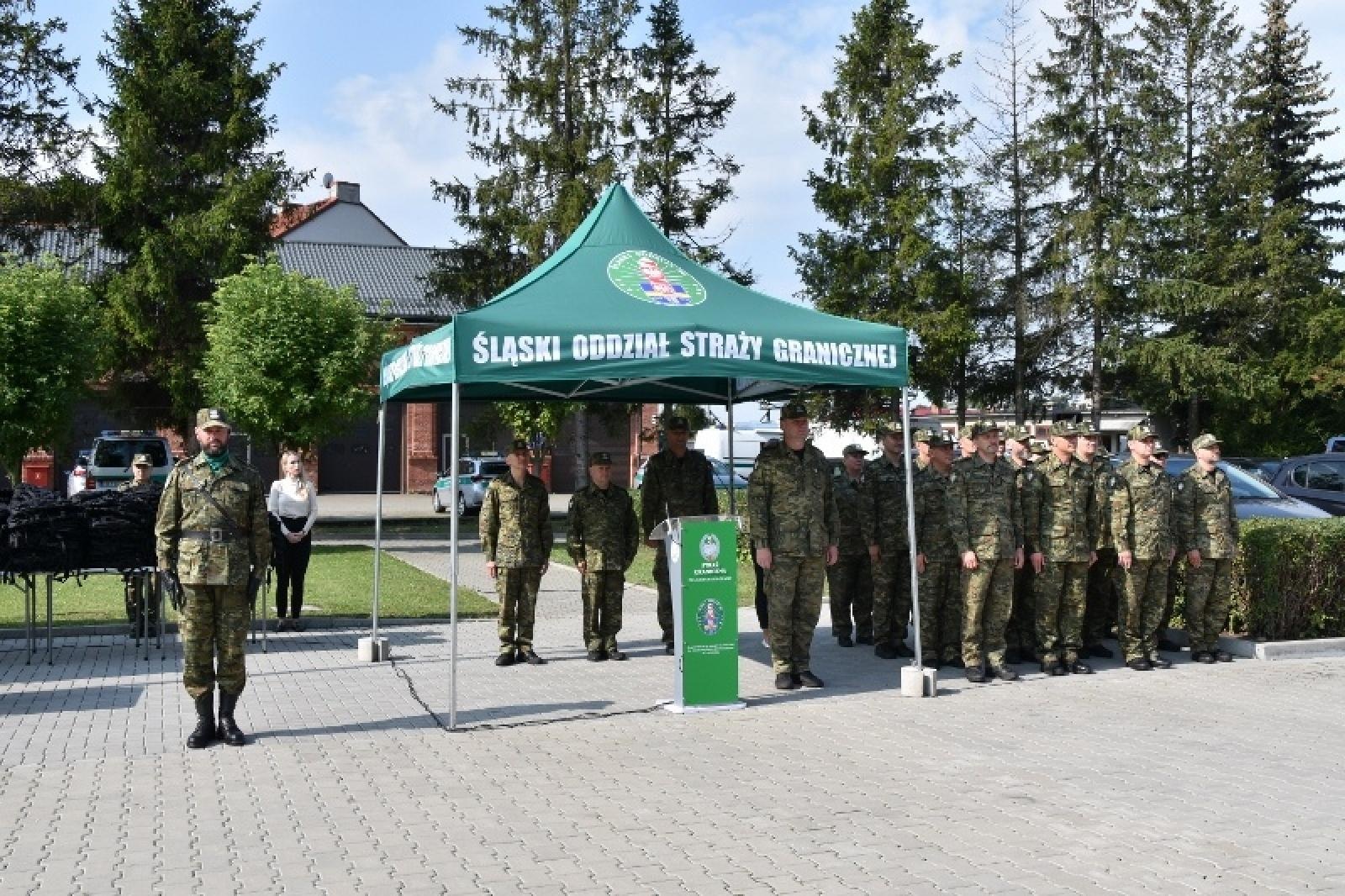 Zdjęcie w galerii na portalu naszraciborz.pl: Śląski Oddział Straży Granicznej w Raciborzu świętuje rocznicę powstania wiadomości z regionu