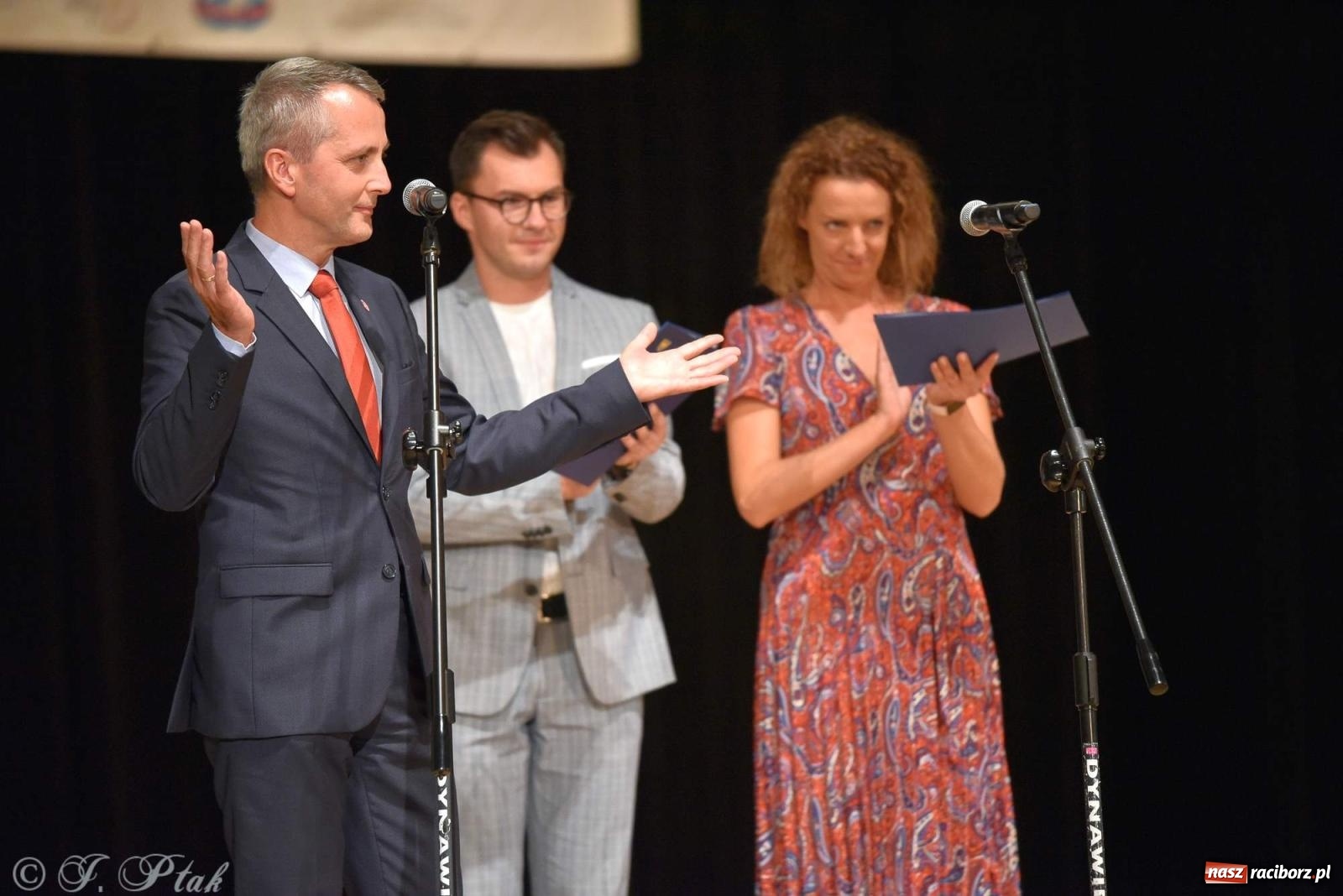 Zdjęcie w galerii na portalu naszraciborz.pl: Śląskie bez granic. Folklor z całego świata zagościł w Raciborzu [FOTO i WIDEO] wiadomości z regionu