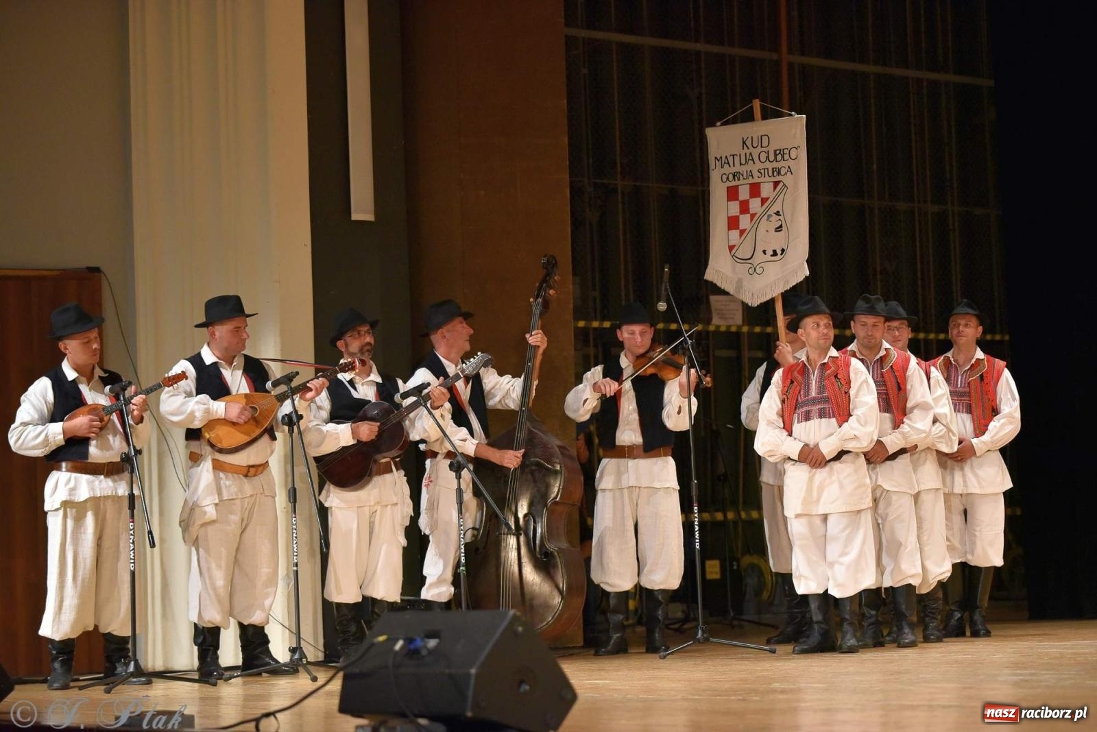 Zdjęcie w galerii na portalu naszraciborz.pl: Śląskie bez granic. Folklor z całego świata zagościł w Raciborzu [FOTO i WIDEO] wiadomości z regionu