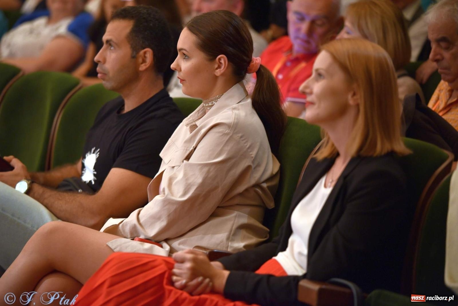 Zdjęcie w galerii na portalu naszraciborz.pl: Śląskie bez granic. Folklor z całego świata zagościł w Raciborzu [FOTO i WIDEO] wiadomości z regionu