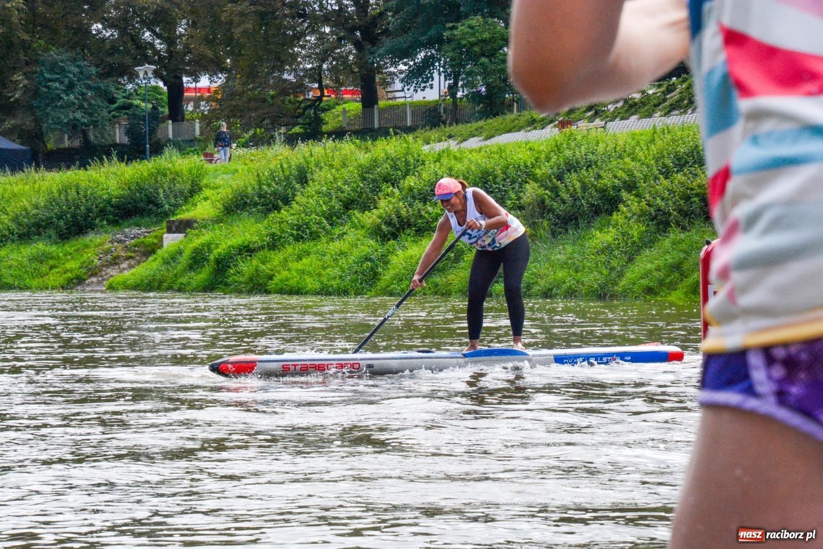 Zdjęcie w galerii na portalu naszraciborz.pl: Odra SUP CUP 2023. Wodniacka rywalizacja w Raciborzu wiadomości z regionu