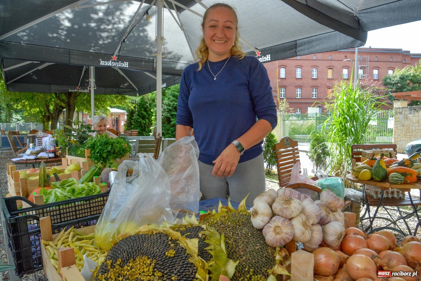 Zdjęcie w galerii na portalu naszraciborz.pl: Raciborski Bio Bazar odżył po wakacjach wiadomości z regionu