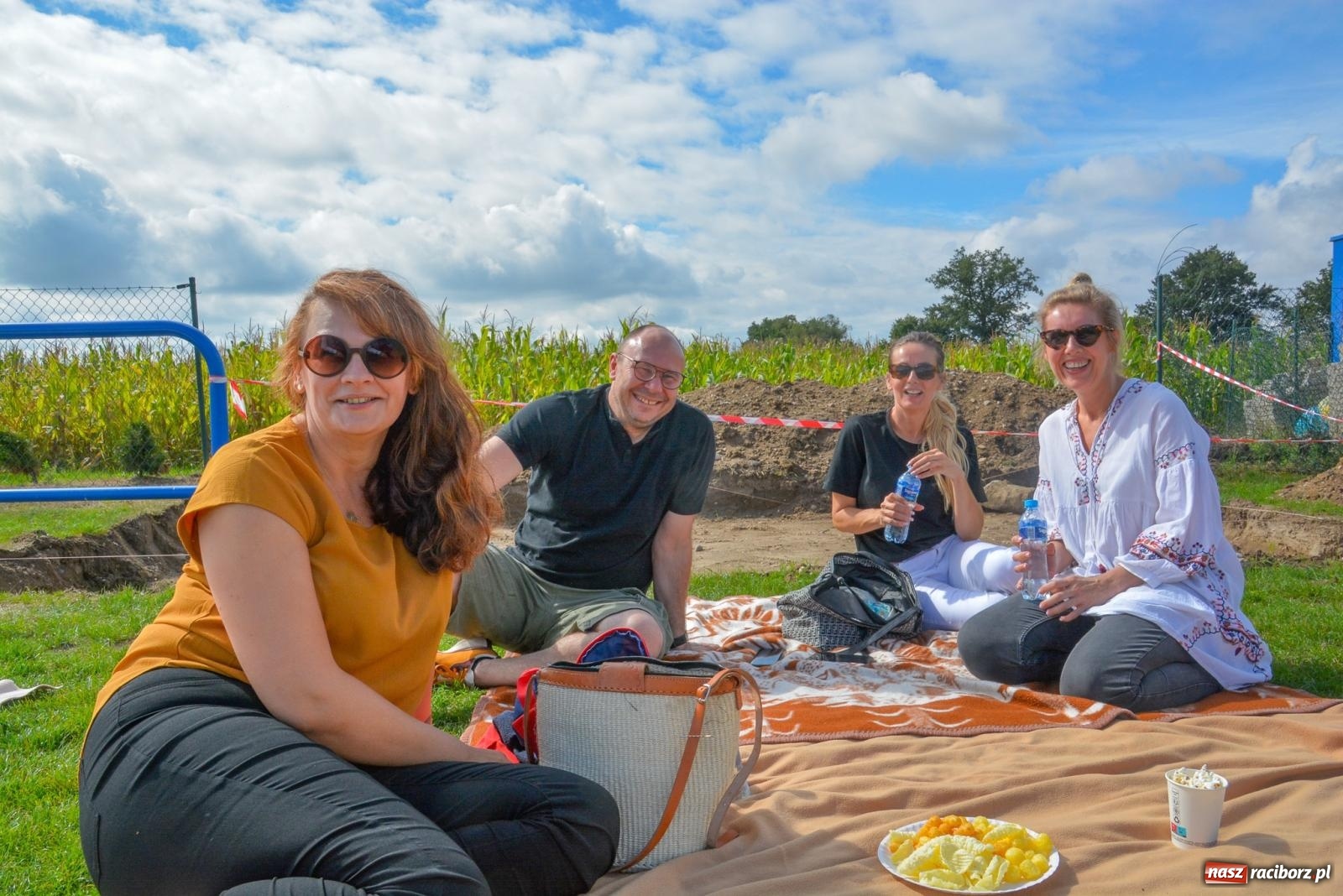 Zdjęcie w galerii na portalu naszraciborz.pl: Sportowa natura. Piłkarski turniej i piknik rodzinny w Markowicach [FOTO i WIDEO] wiadomości z regionu