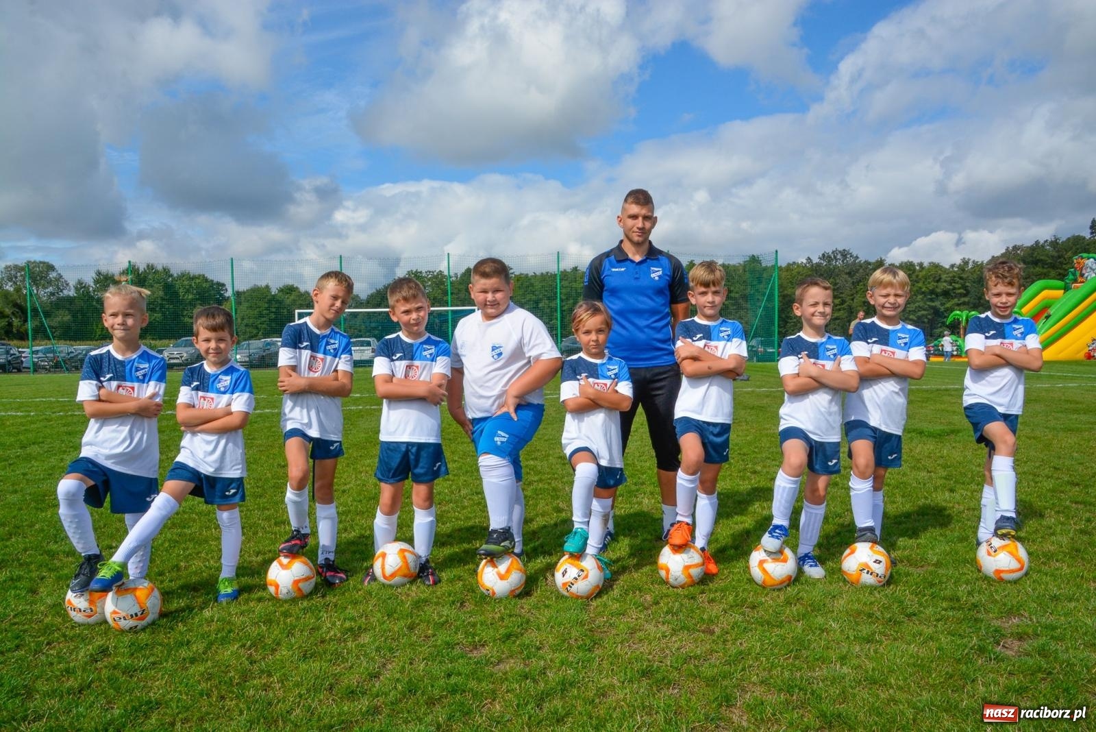 Zdjęcie w galerii na portalu naszraciborz.pl: Sportowa natura. Piłkarski turniej i piknik rodzinny w Markowicach [FOTO i WIDEO] wiadomości z regionu