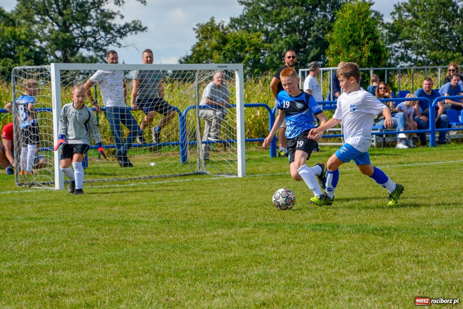 Zdjęcie w galerii na portalu naszraciborz.pl: Sportowa natura. Piłkarski turniej i piknik rodzinny w Markowicach [FOTO i WIDEO] wiadomości z regionu
