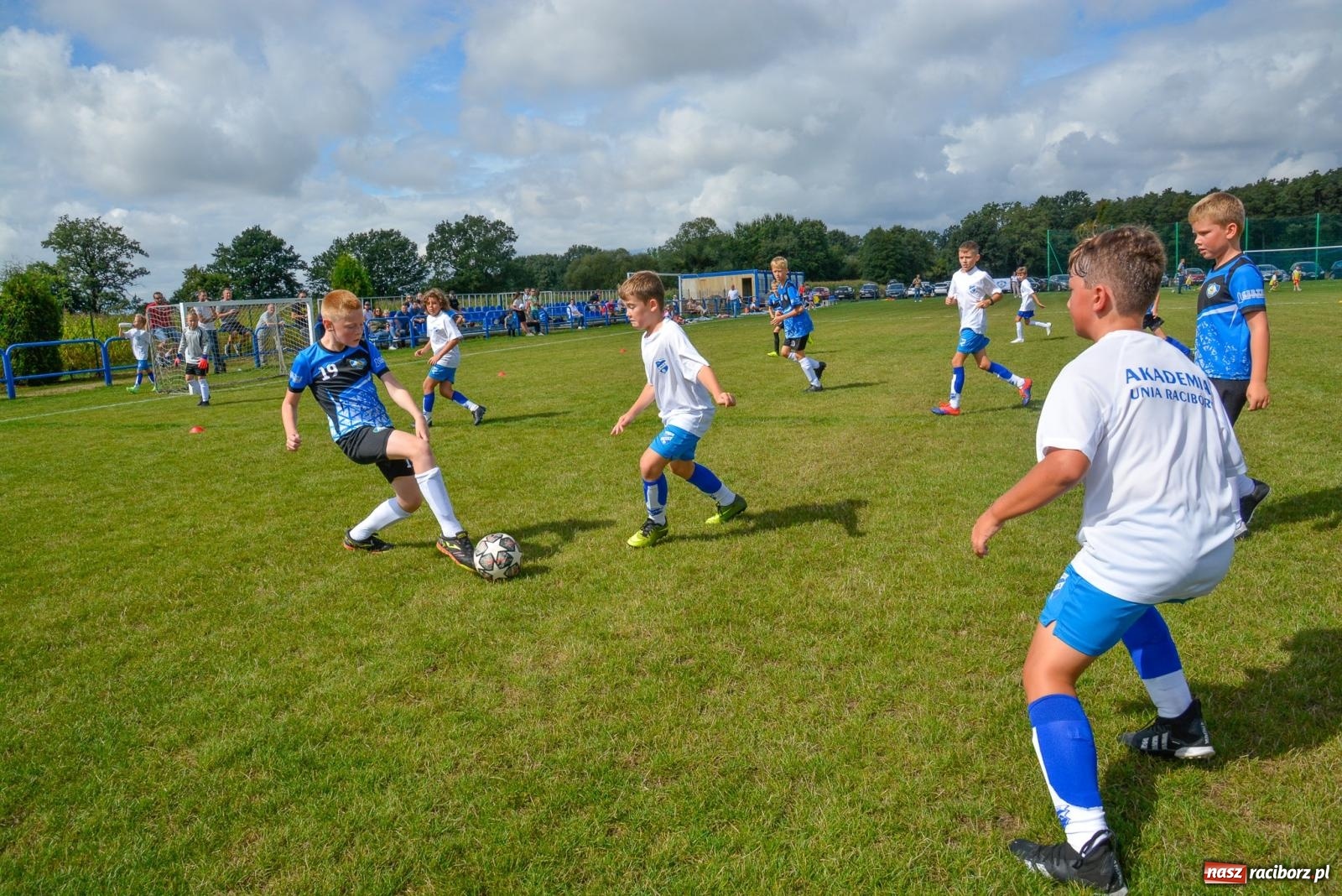 Zdjęcie w galerii na portalu naszraciborz.pl: Sportowa natura. Piłkarski turniej i piknik rodzinny w Markowicach [FOTO i WIDEO] wiadomości z regionu