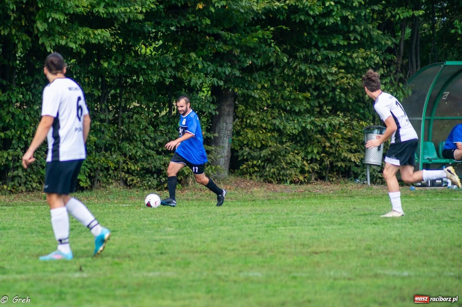 Zdjęcie w galerii na portalu naszraciborz.pl: Cieniawa-Tatara show przy Sudeckiej. Wicher na kolanach [FOTO] wiadomości z regionu