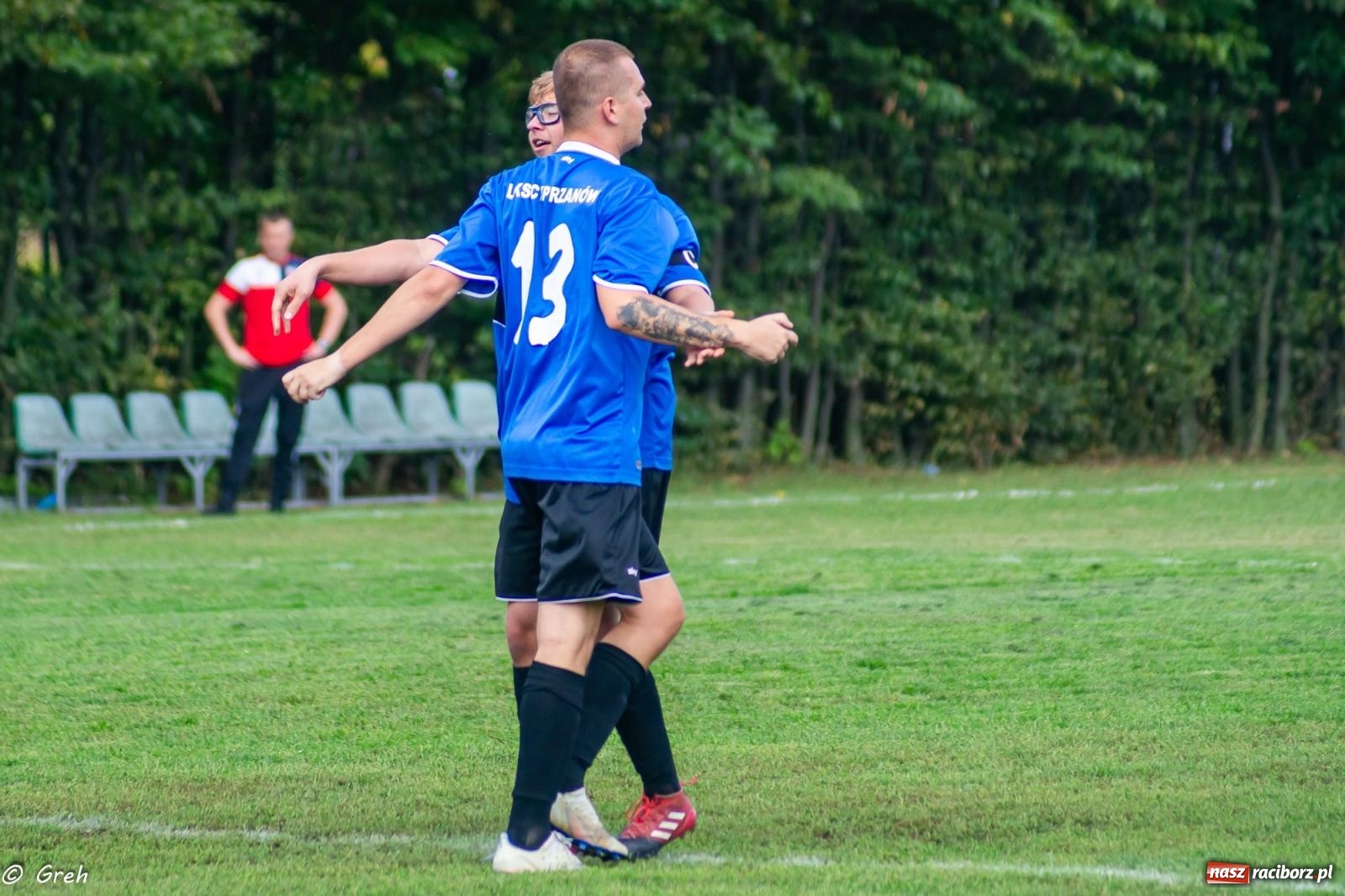 Zdjęcie w galerii na portalu naszraciborz.pl: Cieniawa-Tatara show przy Sudeckiej. Wicher na kolanach [FOTO] wiadomości z regionu