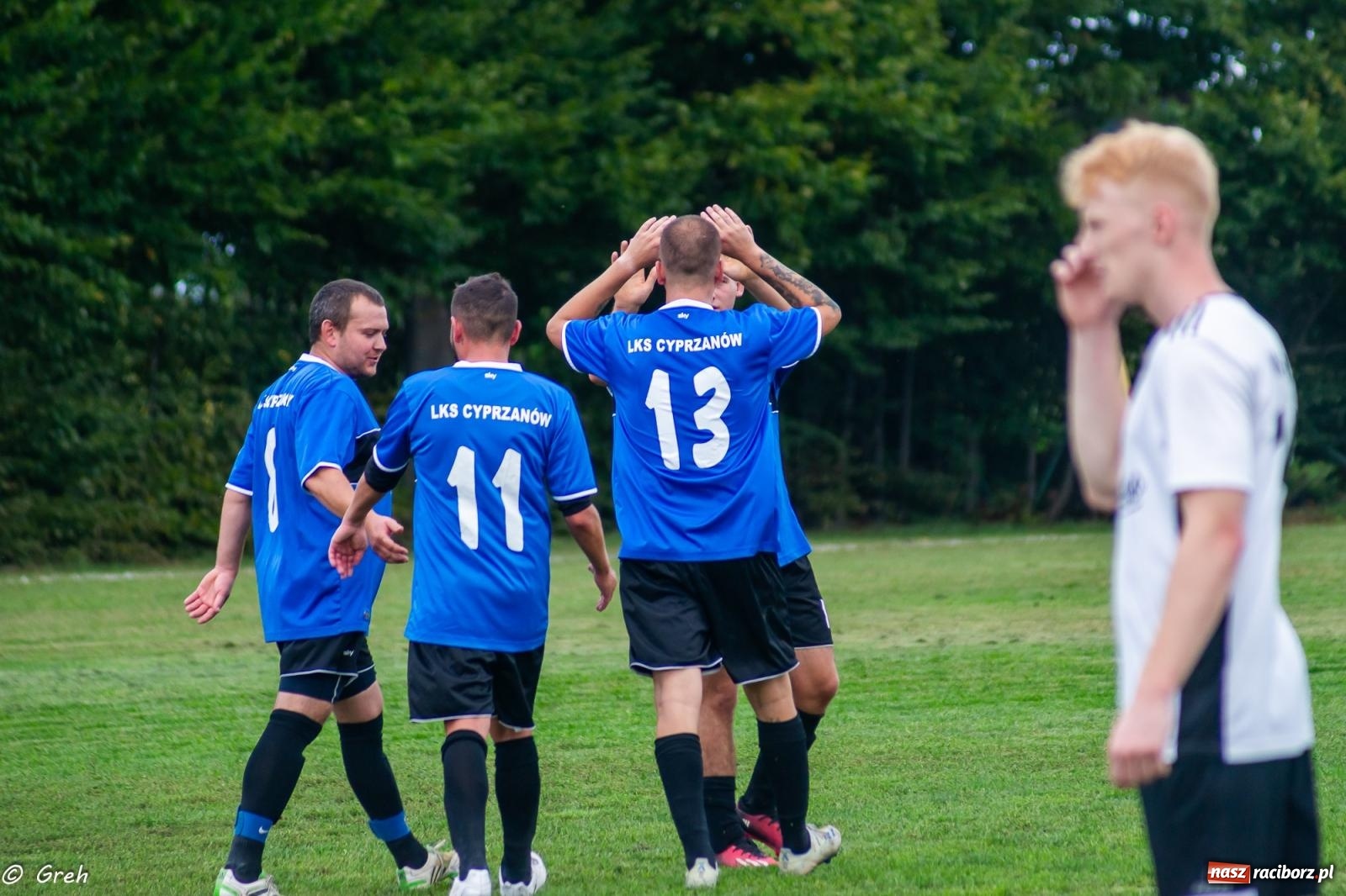 Zdjęcie w galerii na portalu naszraciborz.pl: Cieniawa-Tatara show przy Sudeckiej. Wicher na kolanach [FOTO] wiadomości z regionu