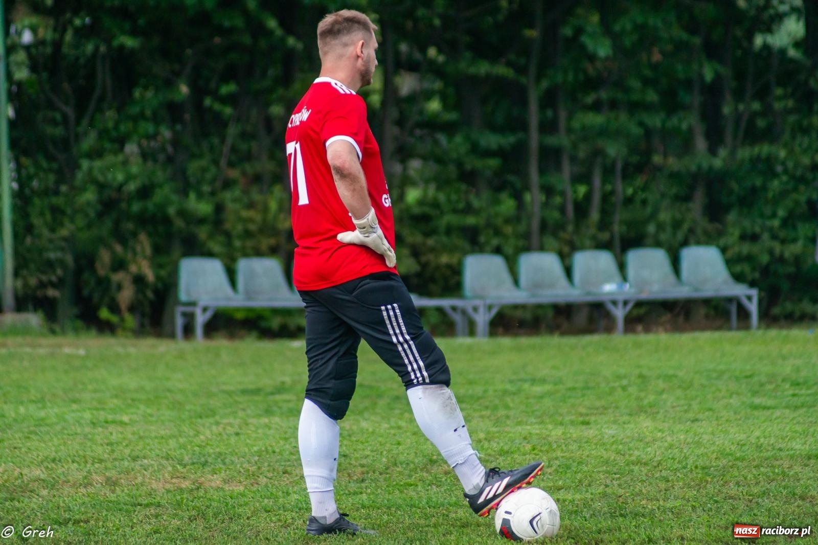 Zdjęcie w galerii na portalu naszraciborz.pl: Cieniawa-Tatara show przy Sudeckiej. Wicher na kolanach [FOTO] wiadomości z regionu