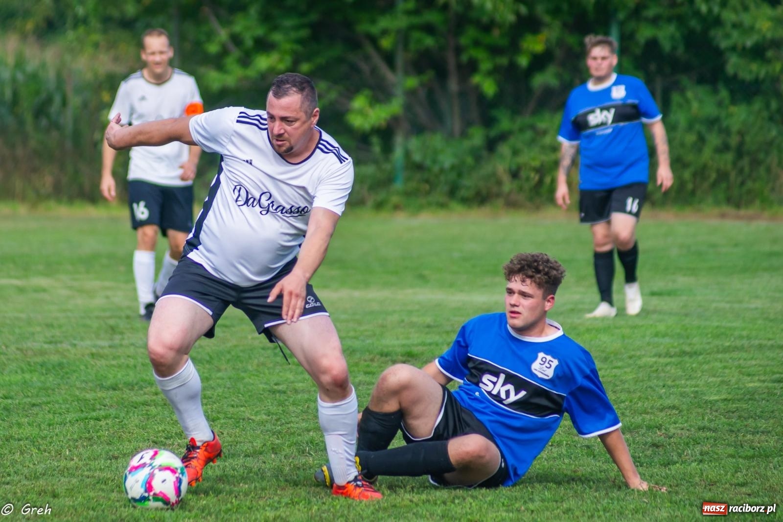 Zdjęcie w galerii na portalu naszraciborz.pl: Cieniawa-Tatara show przy Sudeckiej. Wicher na kolanach [FOTO] wiadomości z regionu