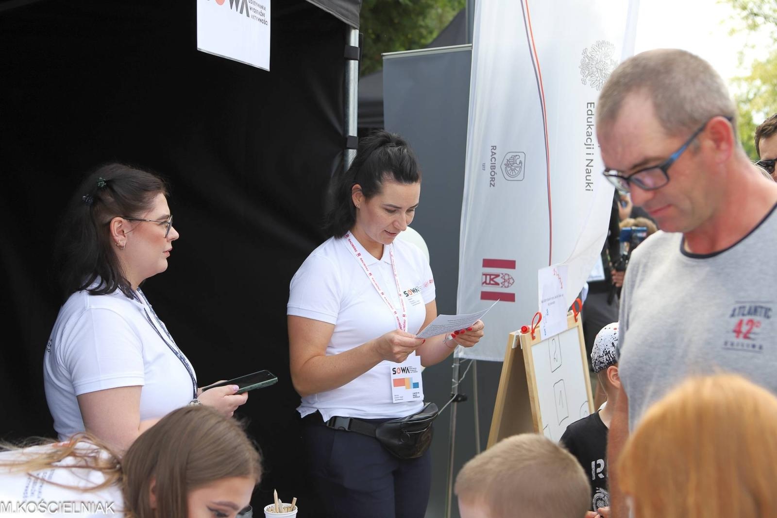 Zdjęcie w galerii na portalu naszraciborz.pl: Festiwal Odkrywców na raciborskich bulwarach wiadomości z regionu