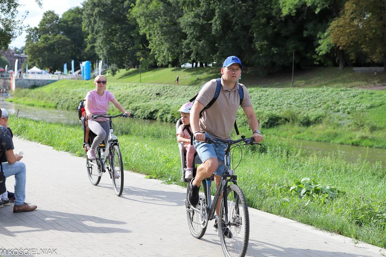 Zdjęcie w galerii na portalu naszraciborz.pl: Festiwal Odkrywców na raciborskich bulwarach wiadomości z regionu