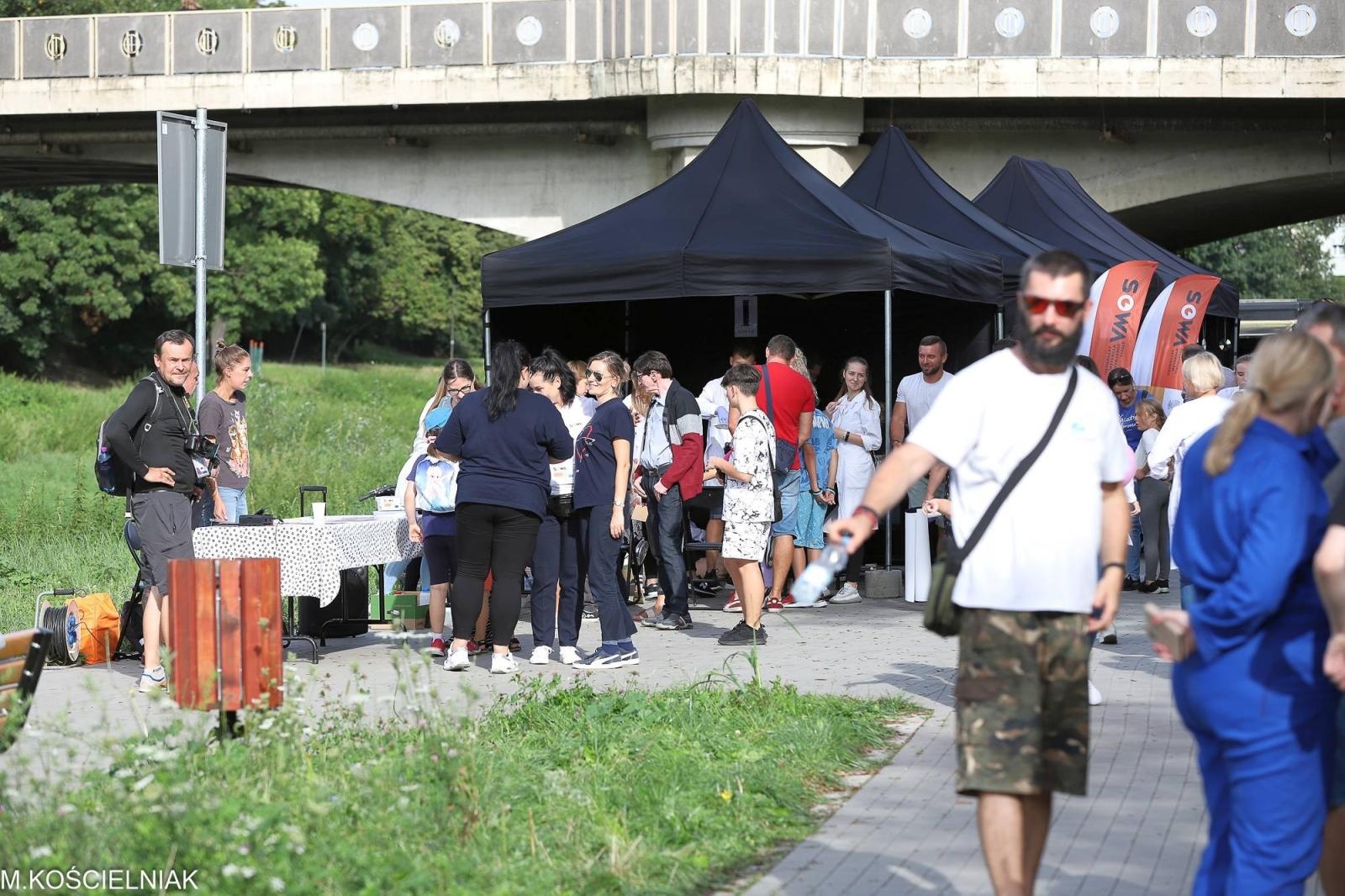 Zdjęcie w galerii na portalu naszraciborz.pl: Festiwal Odkrywców na raciborskich bulwarach wiadomości z regionu