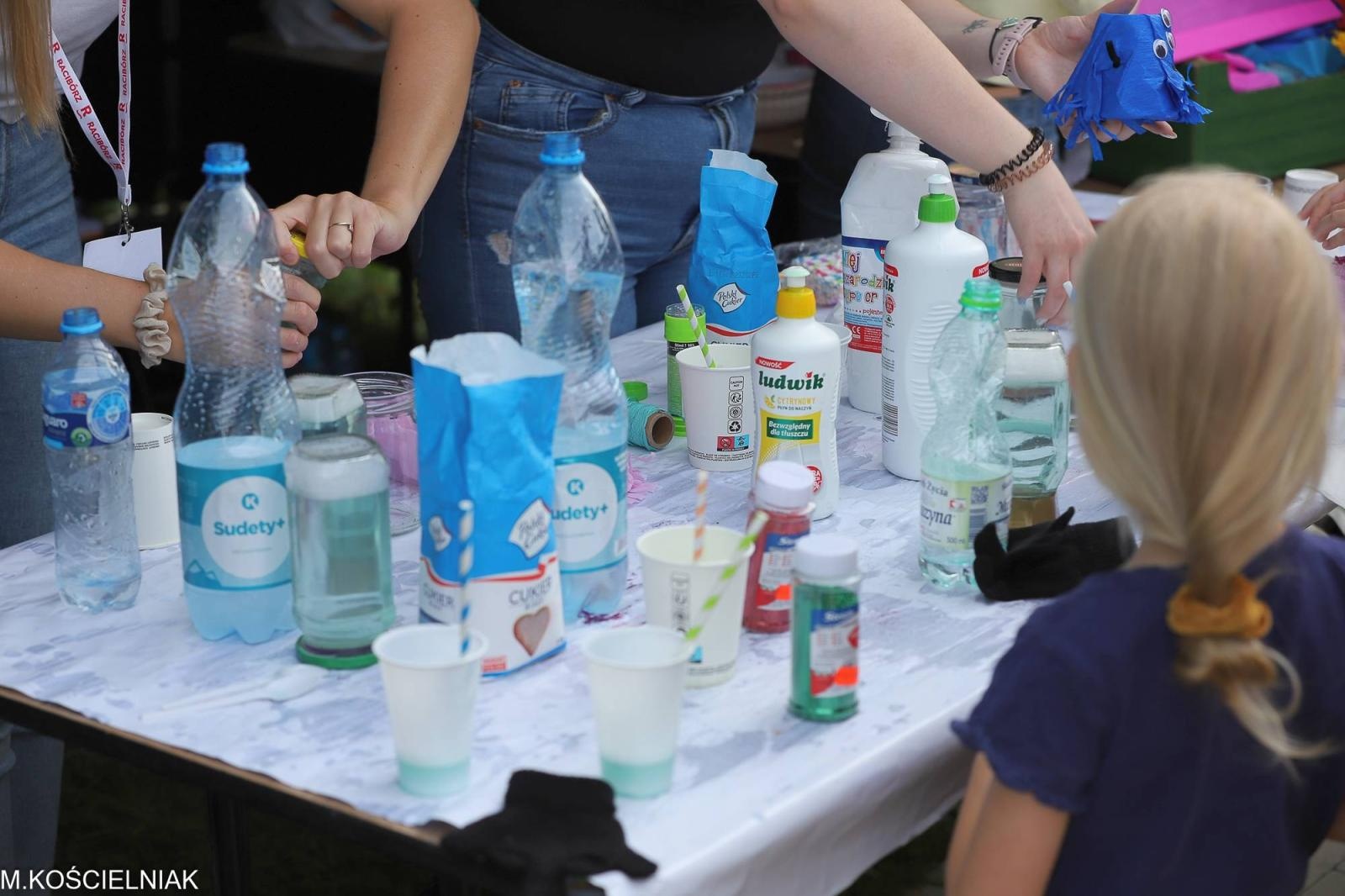 Zdjęcie w galerii na portalu naszraciborz.pl: Festiwal Odkrywców na raciborskich bulwarach wiadomości z regionu