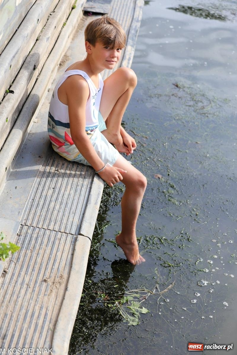 Zdjęcie w galerii na portalu naszraciborz.pl: Odra SUP CUP 2023. Wyścigi DRAGON RACE pod zamkiem wiadomości z regionu