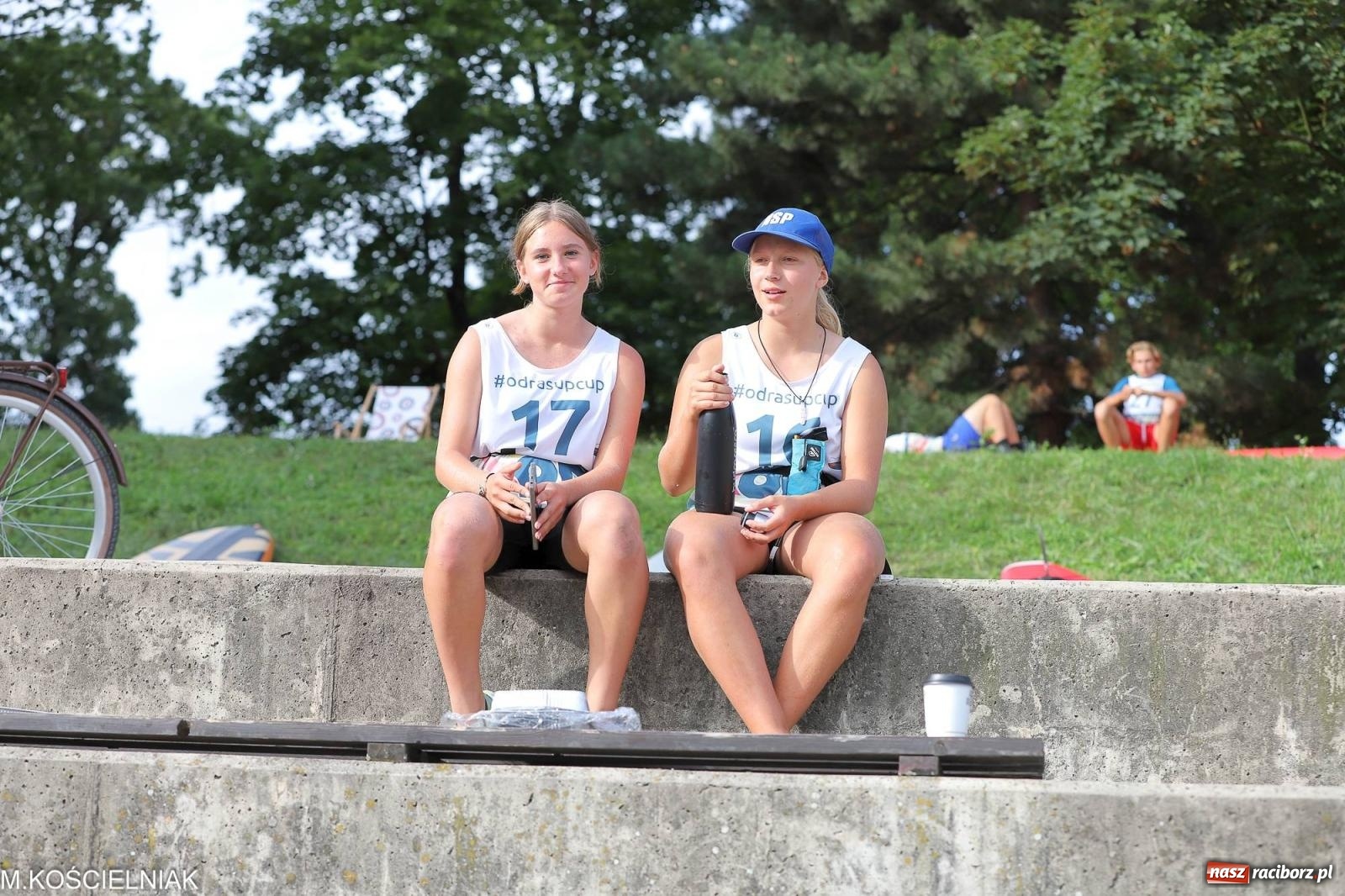 Zdjęcie w galerii na portalu naszraciborz.pl: Odra SUP CUP 2023. Wyścigi DRAGON RACE pod zamkiem wiadomości z regionu