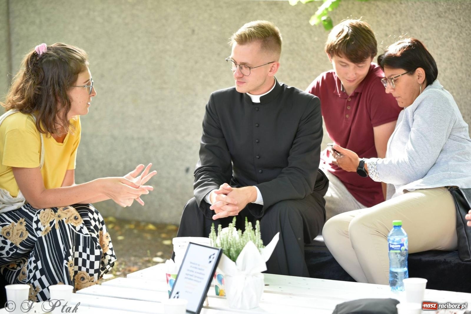 Zdjęcie w galerii na portalu naszraciborz.pl: Trwa 32. edycja raciborskiego festiwalu Spotkałem Pana [FOTO i WIDEO] wiadomości z regionu