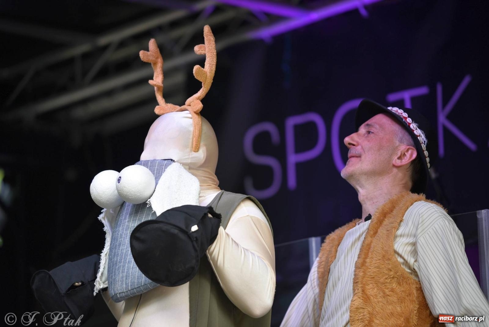 Zdjęcie w galerii na portalu naszraciborz.pl: Trwa 32. edycja raciborskiego festiwalu Spotkałem Pana [FOTO i WIDEO] wiadomości z regionu