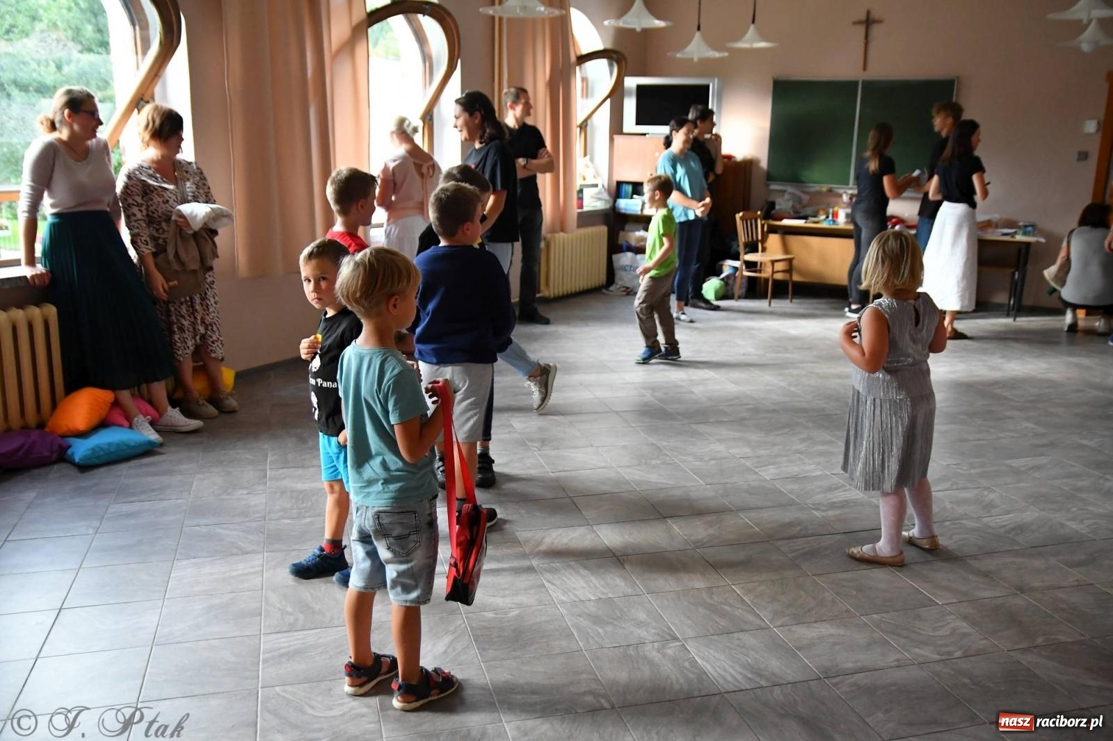 Zdjęcie w galerii na portalu naszraciborz.pl: Trwa 32. edycja raciborskiego festiwalu Spotkałem Pana [FOTO i WIDEO] wiadomości z regionu