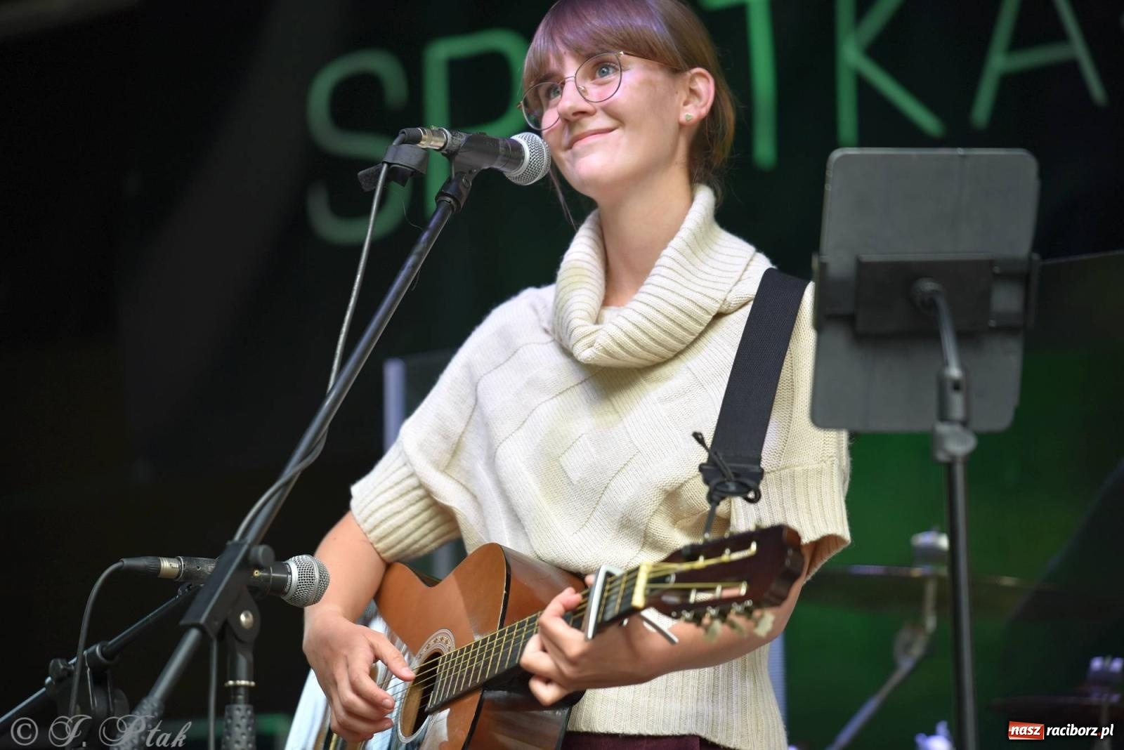 Zdjęcie w galerii na portalu naszraciborz.pl: Trwa 32. edycja raciborskiego festiwalu Spotkałem Pana [FOTO i WIDEO] wiadomości z regionu