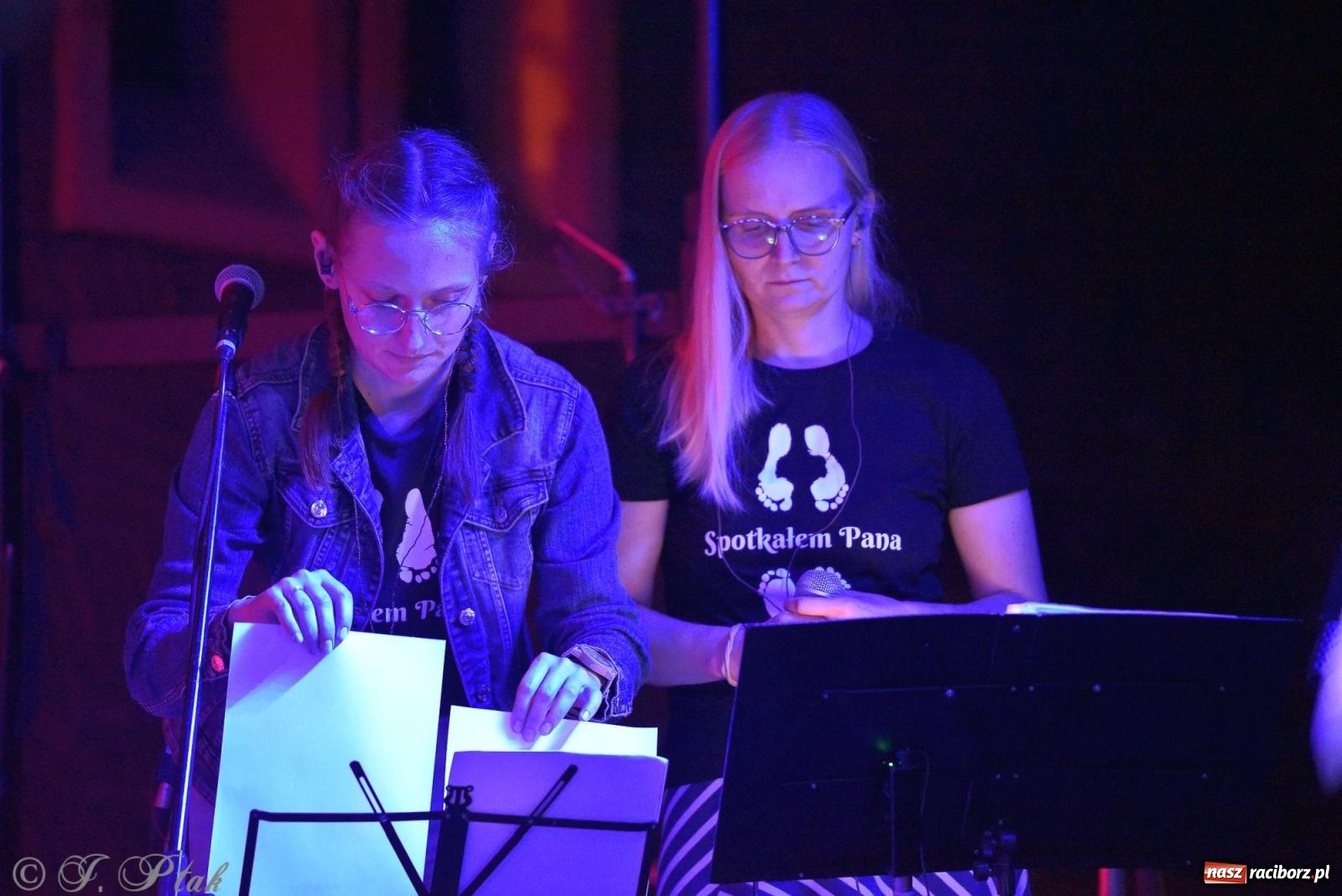 Zdjęcie w galerii na portalu naszraciborz.pl: Festiwal Spotkałem Pana. Wieczór Uwielbienia [FOTO i WIDEO] wiadomości z regionu