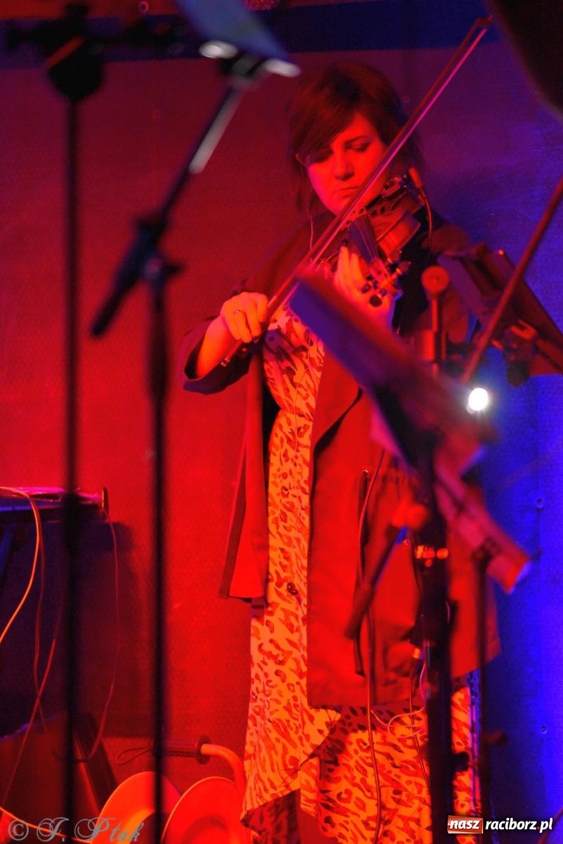 Zdjęcie w galerii na portalu naszraciborz.pl: Festiwal Spotkałem Pana. Wieczór Uwielbienia [FOTO i WIDEO] wiadomości z regionu