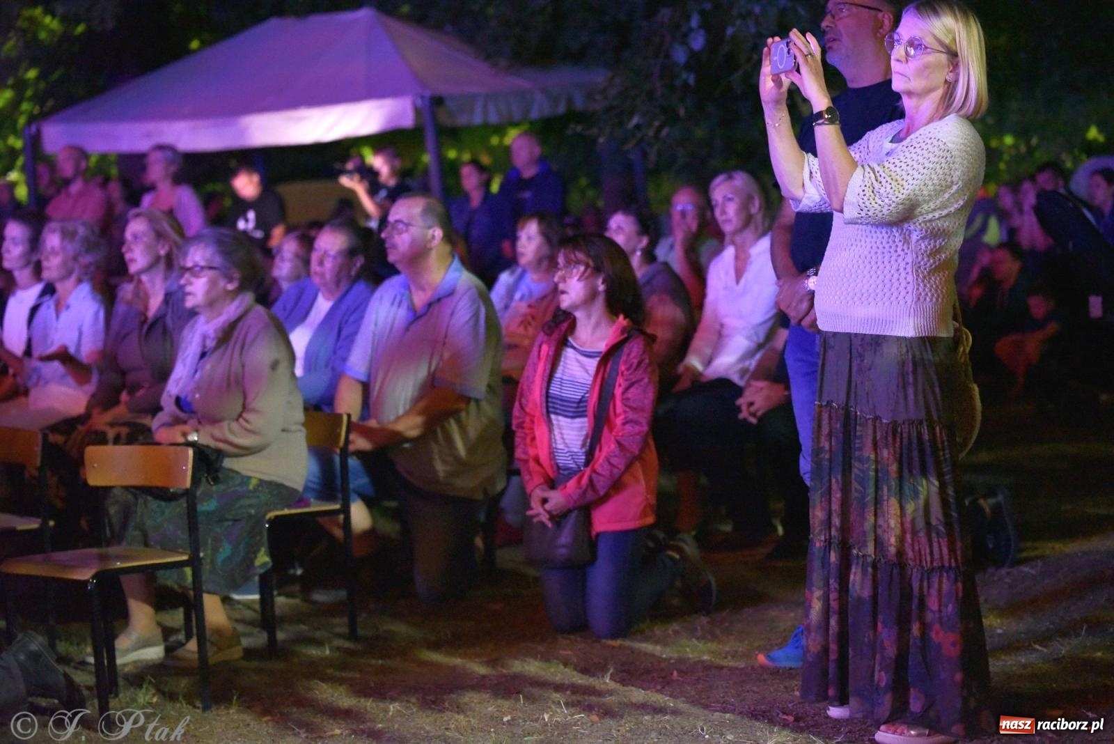 Zdjęcie w galerii na portalu naszraciborz.pl: Festiwal Spotkałem Pana. Wieczór Uwielbienia [FOTO i WIDEO] wiadomości z regionu