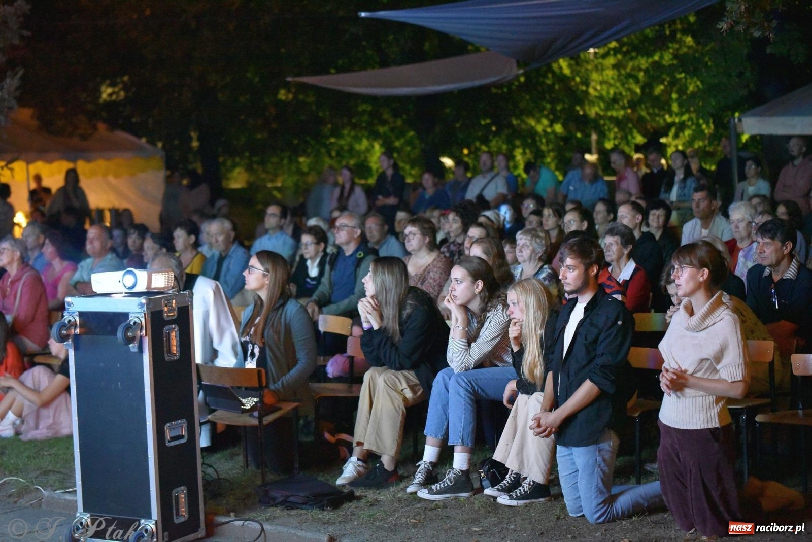 Zdjęcie w galerii na portalu naszraciborz.pl: Festiwal Spotkałem Pana. Wieczór Uwielbienia [FOTO i WIDEO] wiadomości z regionu