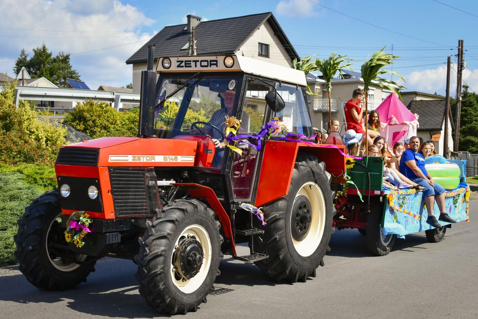 Zdjęcie w galerii na portalu naszraciborz.pl: Jedna parafia, dwa sołectwa. Dożynki w Owsiszczach [FOTO i WIDEO] wiadomości z regionu
