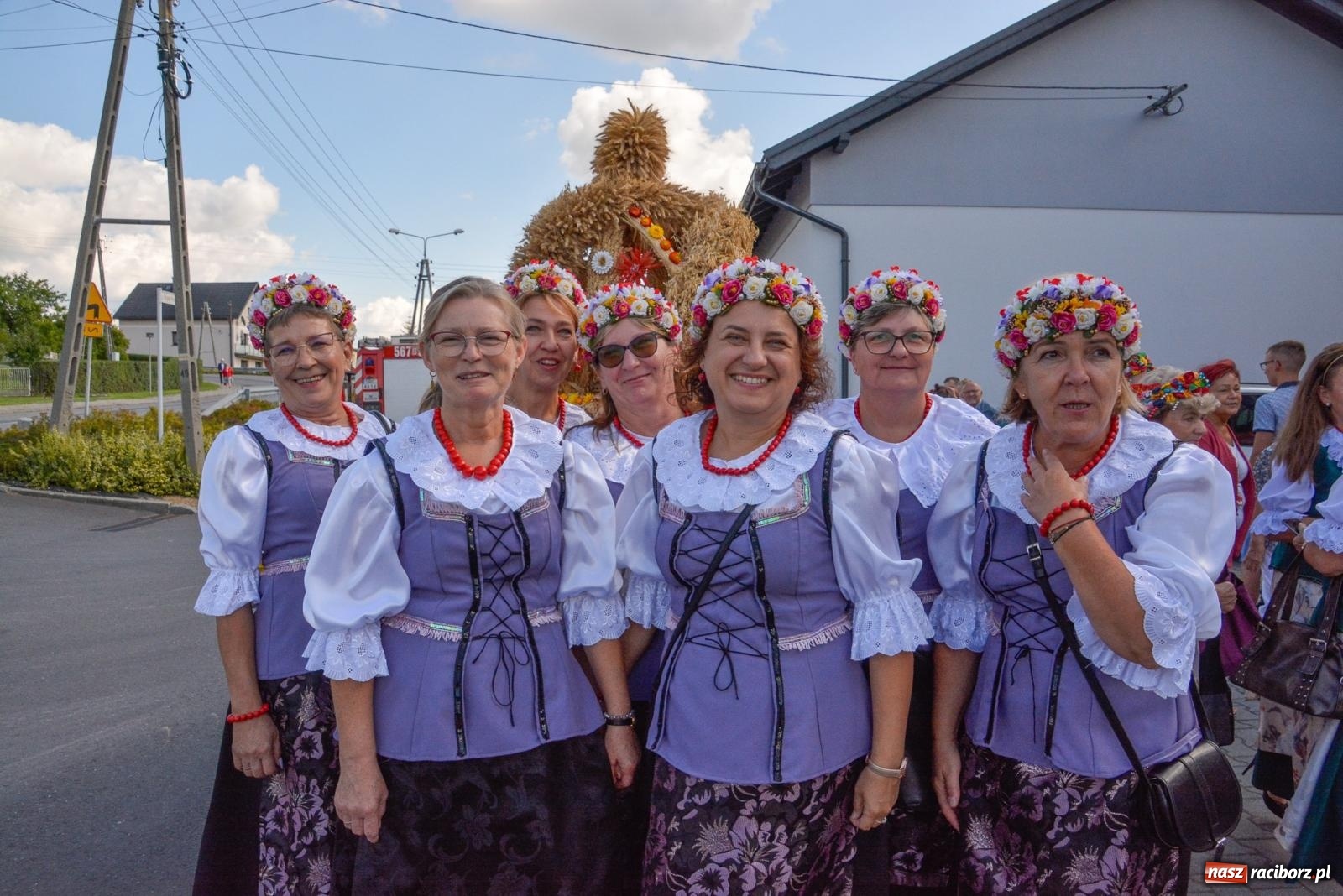 Zdjęcie w galerii na portalu naszraciborz.pl: Jedna parafia, dwa sołectwa. Dożynki w Owsiszczach [FOTO i WIDEO] wiadomości z regionu