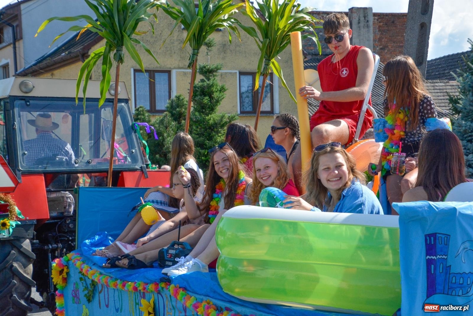 Zdjęcie w galerii na portalu naszraciborz.pl: Jedna parafia, dwa sołectwa. Dożynki w Owsiszczach [FOTO i WIDEO] wiadomości z regionu