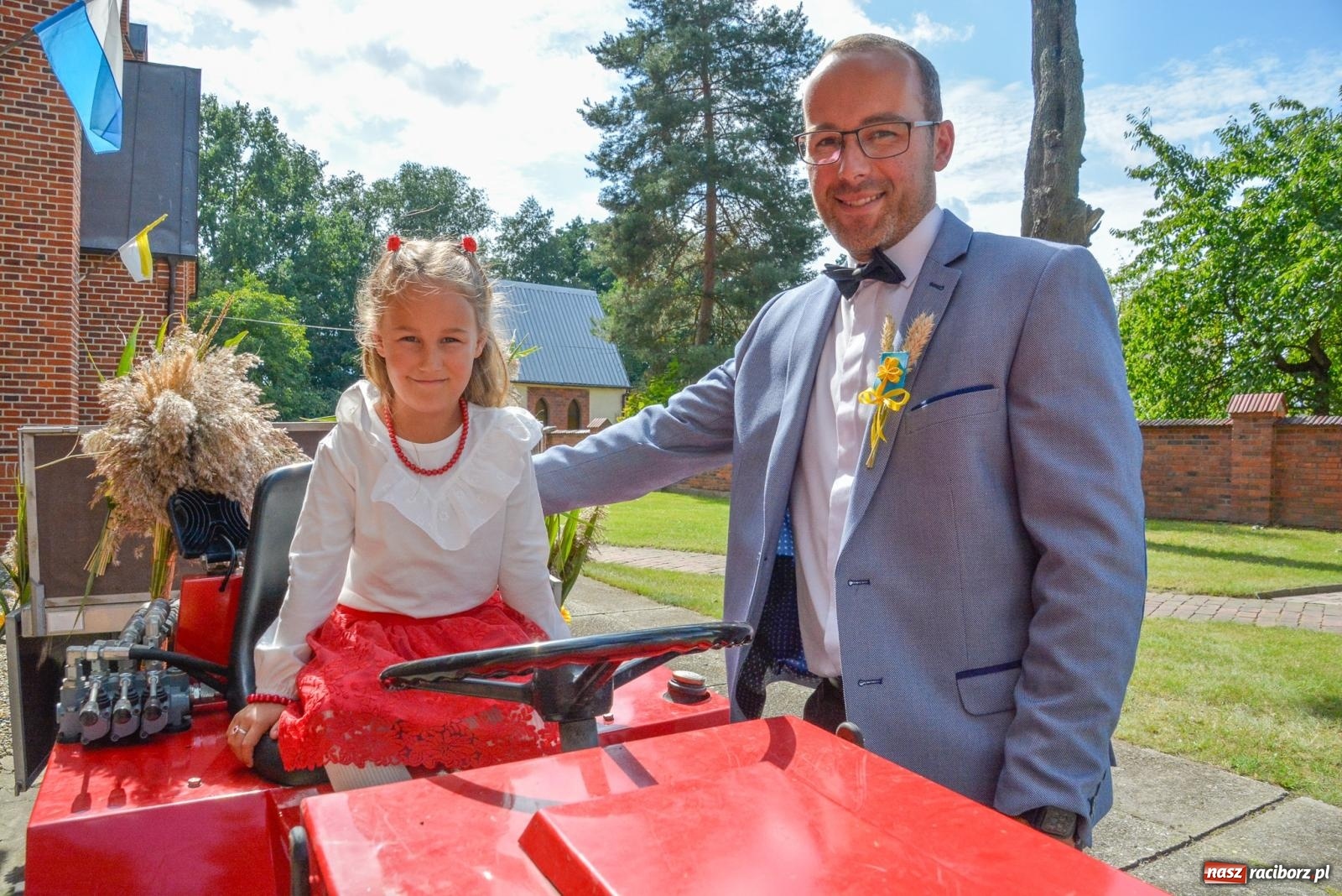Zdjęcie w galerii na portalu naszraciborz.pl: Z Cyprzanowa do Pietrowic Wielkich. Dożynki gminne 2023 [FOTO i WIDEO] wiadomości z regionu