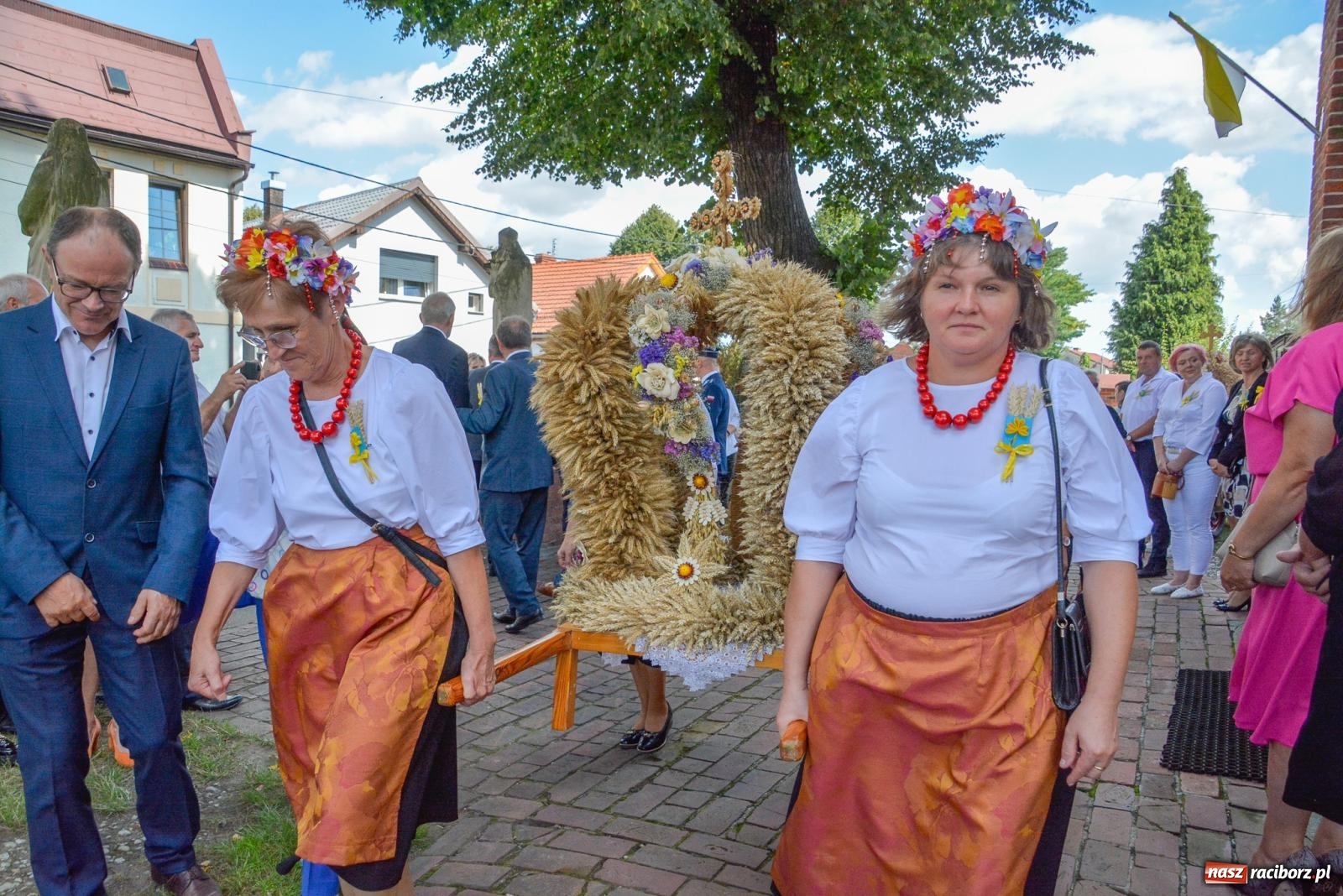 Zdjęcie w galerii na portalu naszraciborz.pl: Z Cyprzanowa do Pietrowic Wielkich. Dożynki gminne 2023 [FOTO i WIDEO] wiadomości z regionu