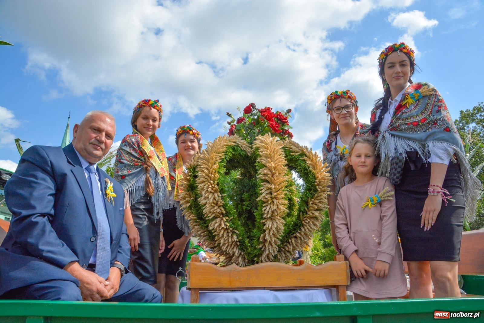 Zdjęcie w galerii na portalu naszraciborz.pl: Z Cyprzanowa do Pietrowic Wielkich. Dożynki gminne 2023 [FOTO i WIDEO] wiadomości z regionu