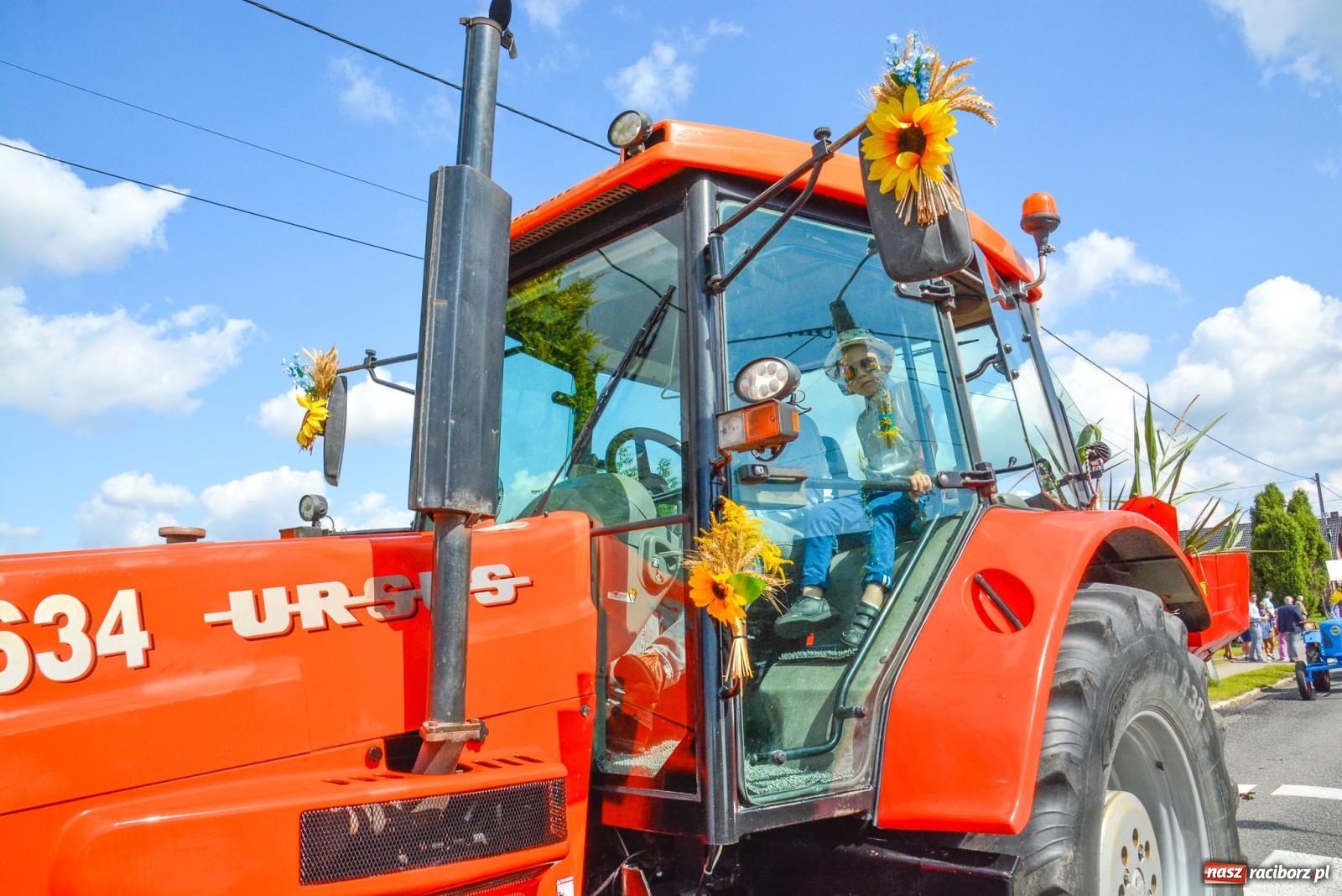 Zdjęcie w galerii na portalu naszraciborz.pl: Z Cyprzanowa do Pietrowic Wielkich. Dożynki gminne 2023 [FOTO i WIDEO] wiadomości z regionu